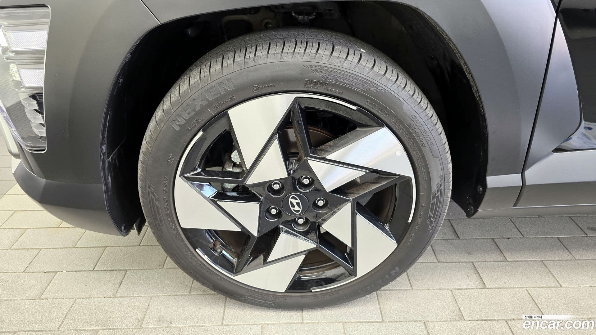 Main__Slider__Photo:Kona Hyundai 2024.8-4