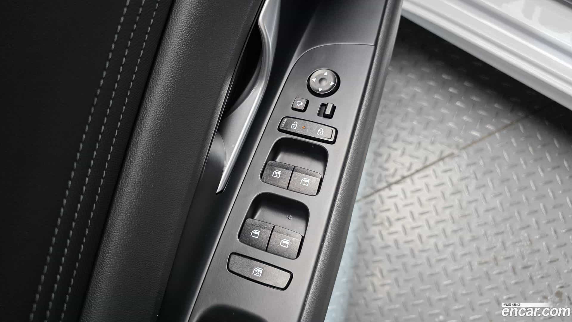 AVANTE Hyundai 2024.6-OPTION-018