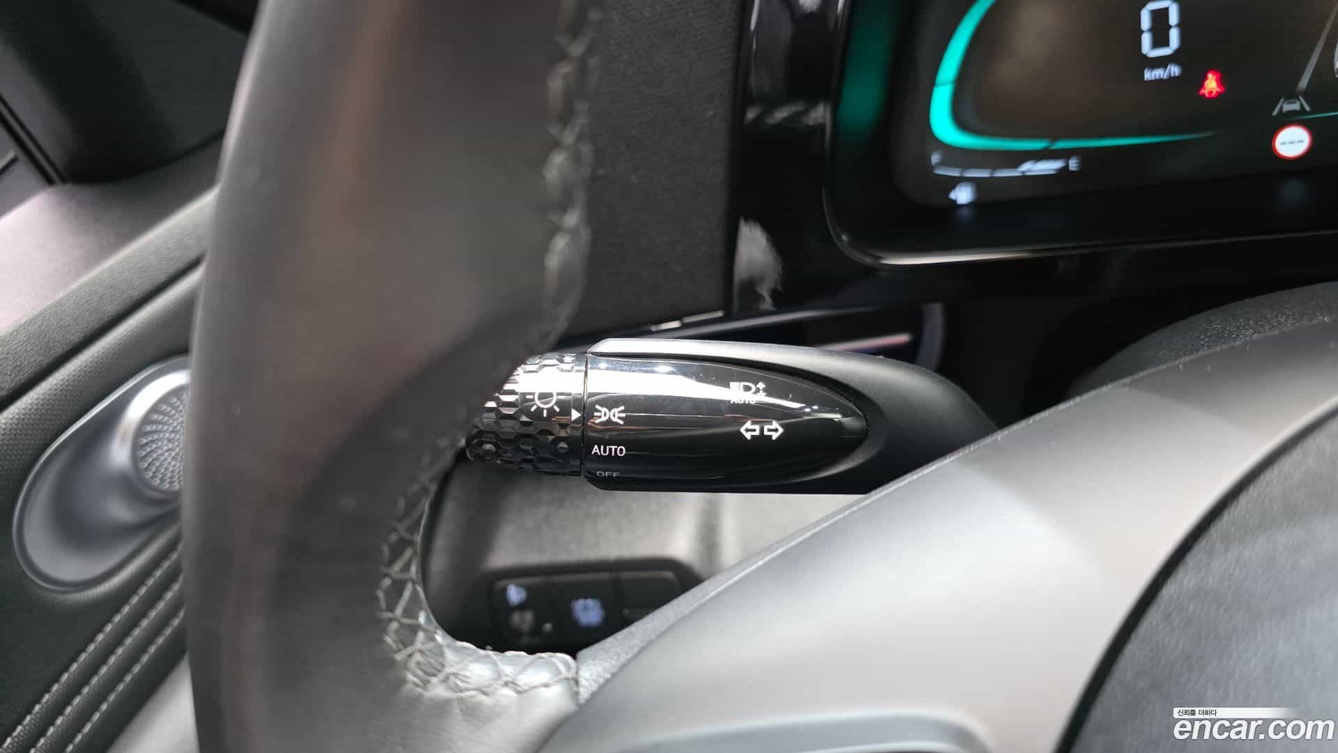 AVANTE Hyundai 2024.6-OPTION-020