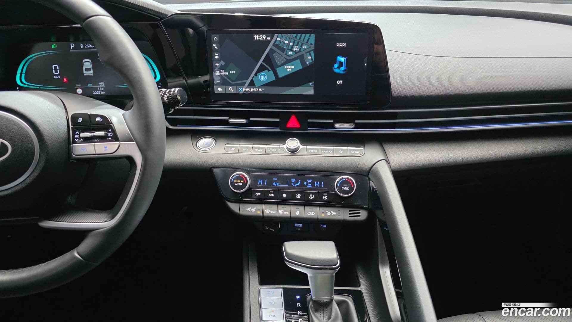 Main__Slider__Photo:AVANTE Hyundai 2024.6-18