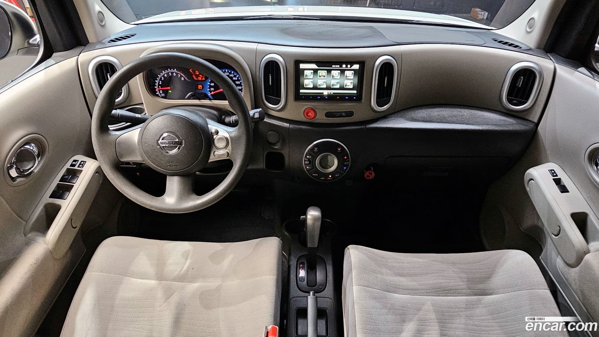 Main__Slider__Photo:Cube Nissan 2011.11-6