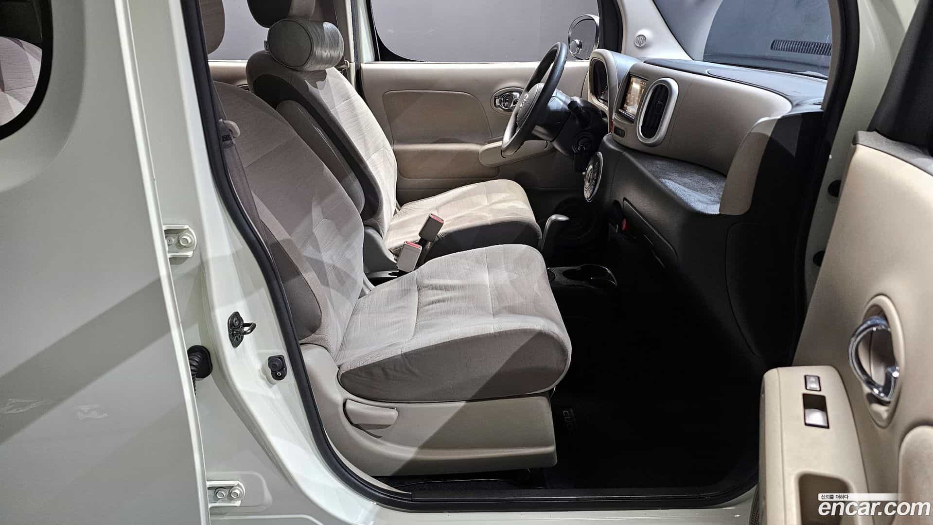 Cube Nissan 2011.11-OPTION-015