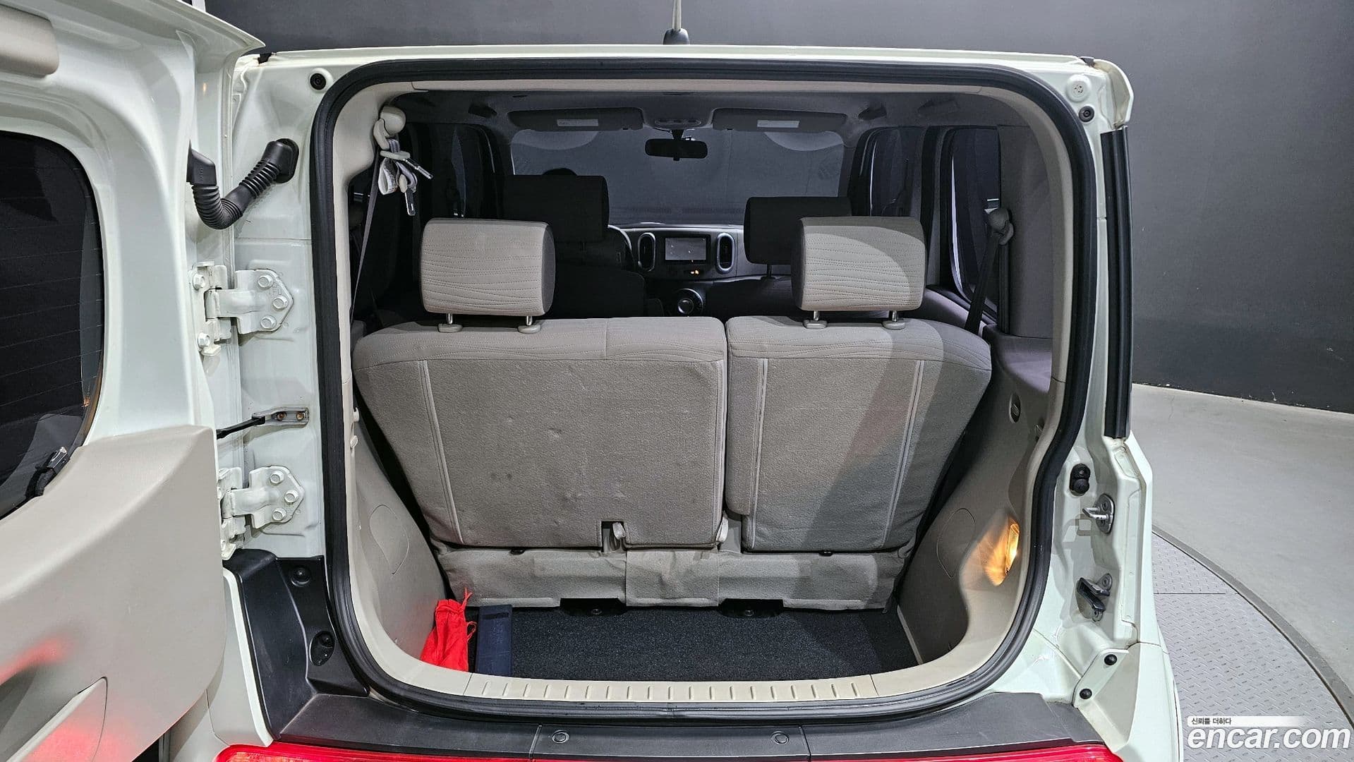 Main__Slider__Photo:Cube Nissan 2011.11-19