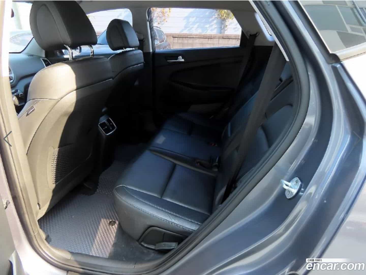 Tucson Hyundai 2016.10-INNER-006