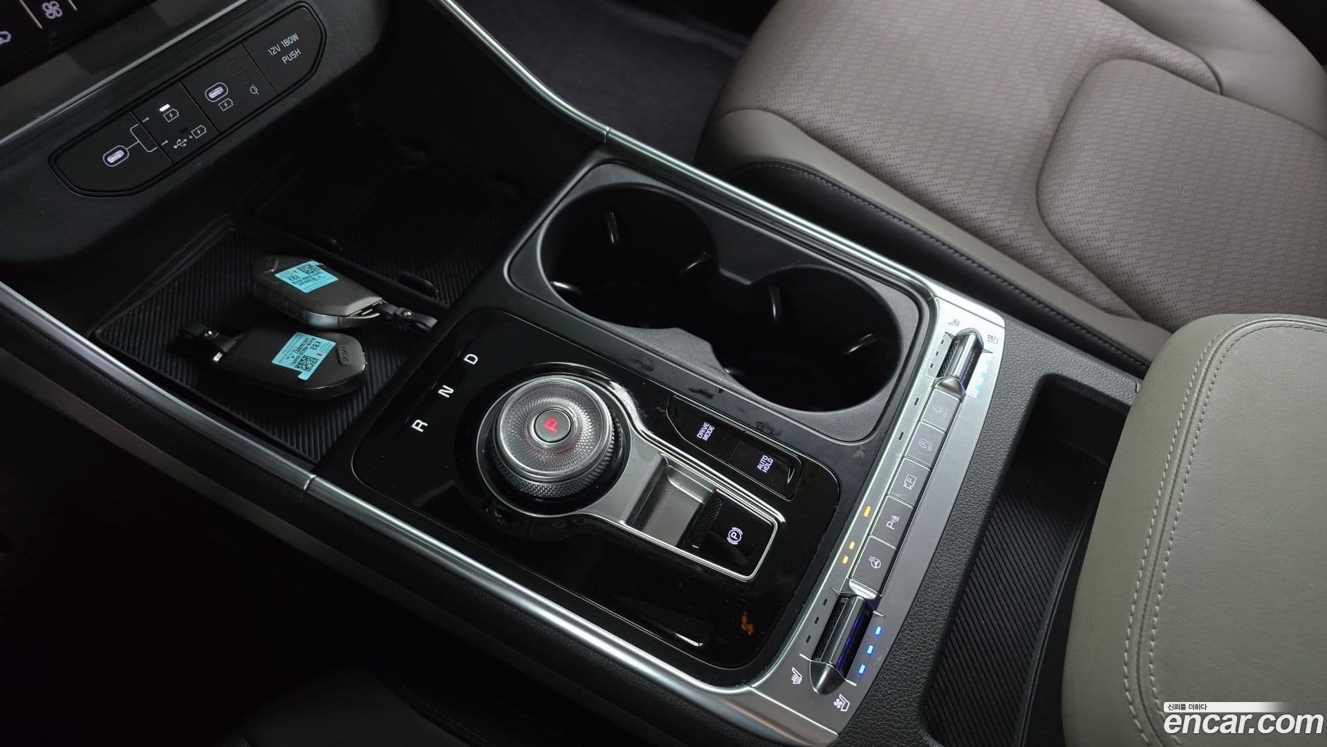 Main__Slider__Photo:Canival Kia 2024.6-8