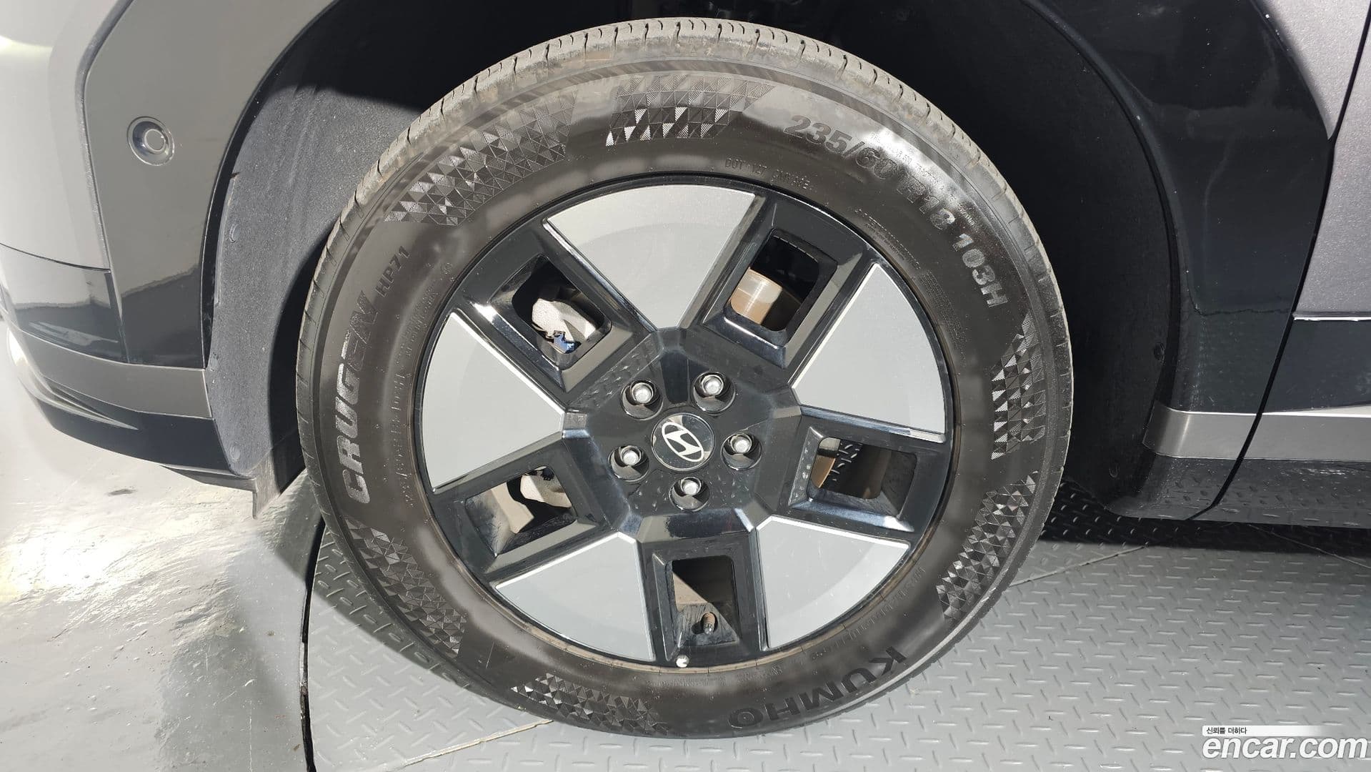 Main__Slider__Photo:Santafe Hyundai 2023.10-4