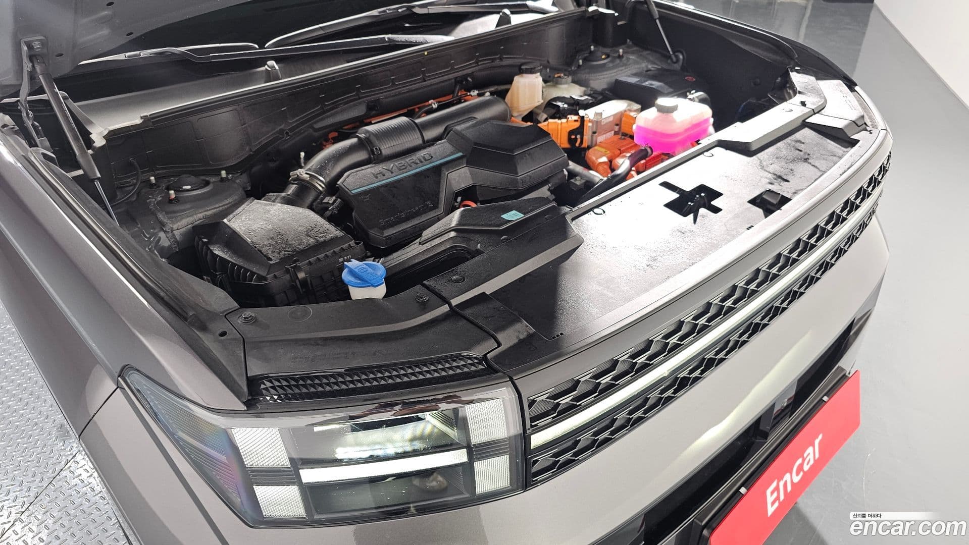 Main__Slider__Photo:Santafe Hyundai 2023.10-5