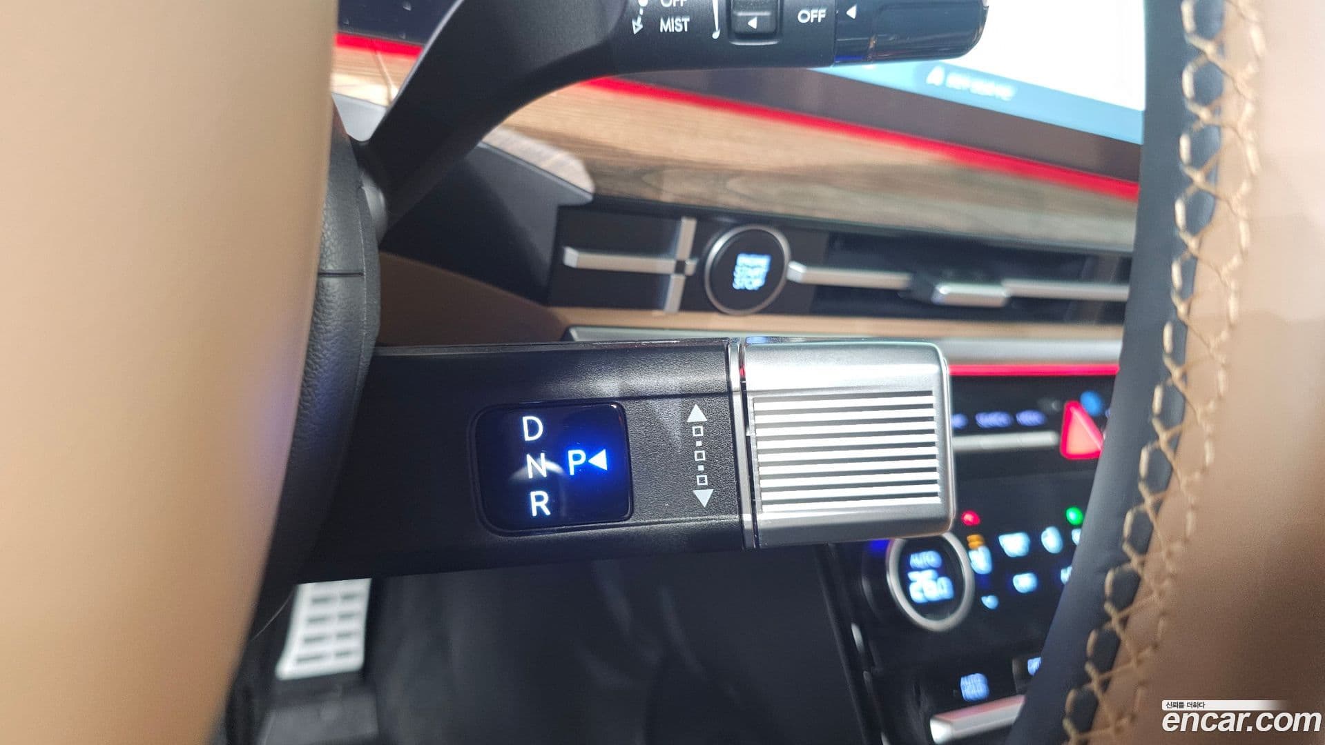 Main__Slider__Photo:Santafe Hyundai 2023.10-8