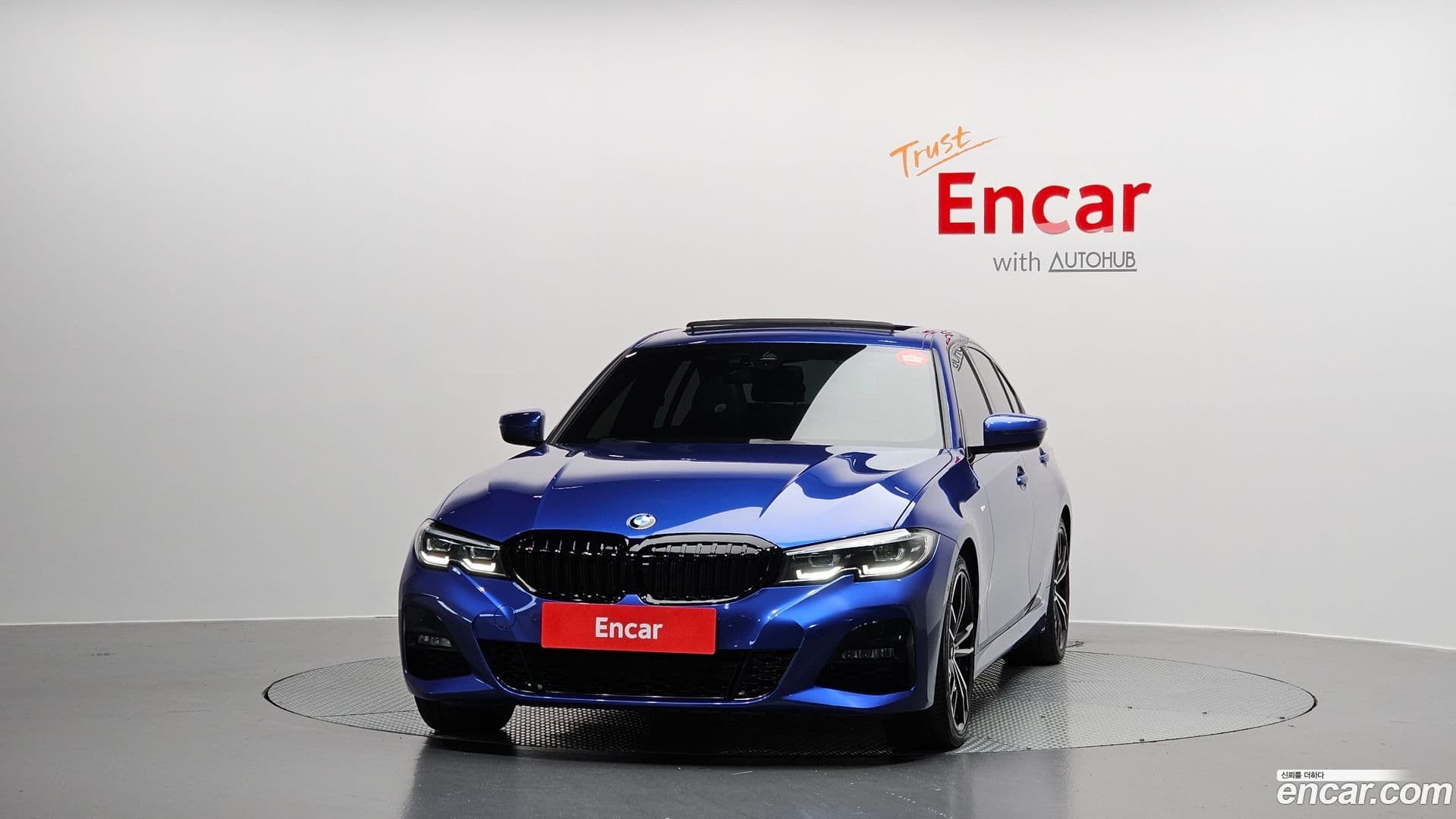 Main__Slider__Photo:3-Series BMW 2019.9-2