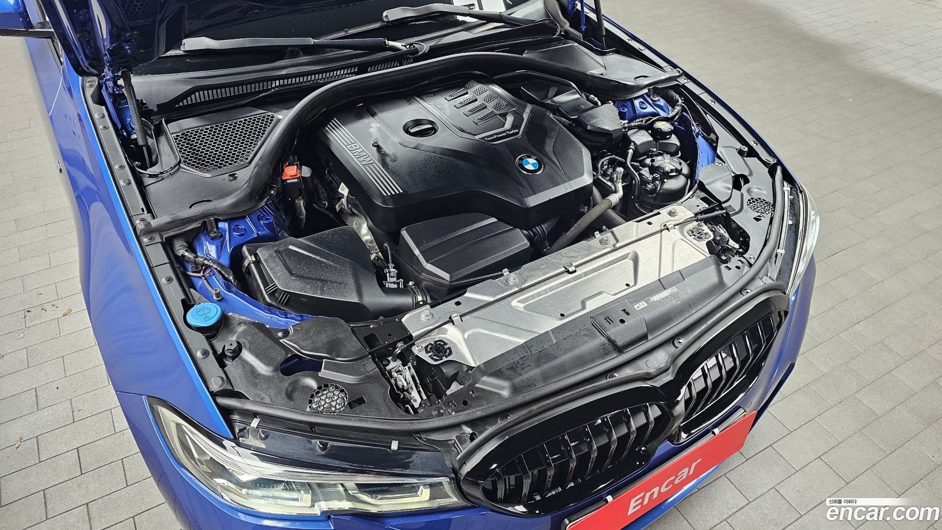 Main__Slider__Photo:3-Series BMW 2019.9-5