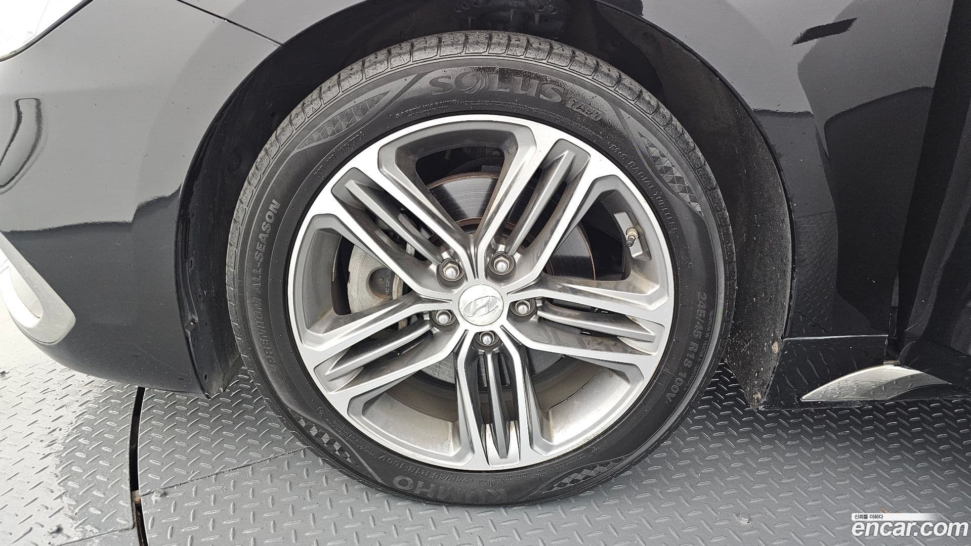 Main__Slider__Photo:Grandeur Hyundai 2018.1-4