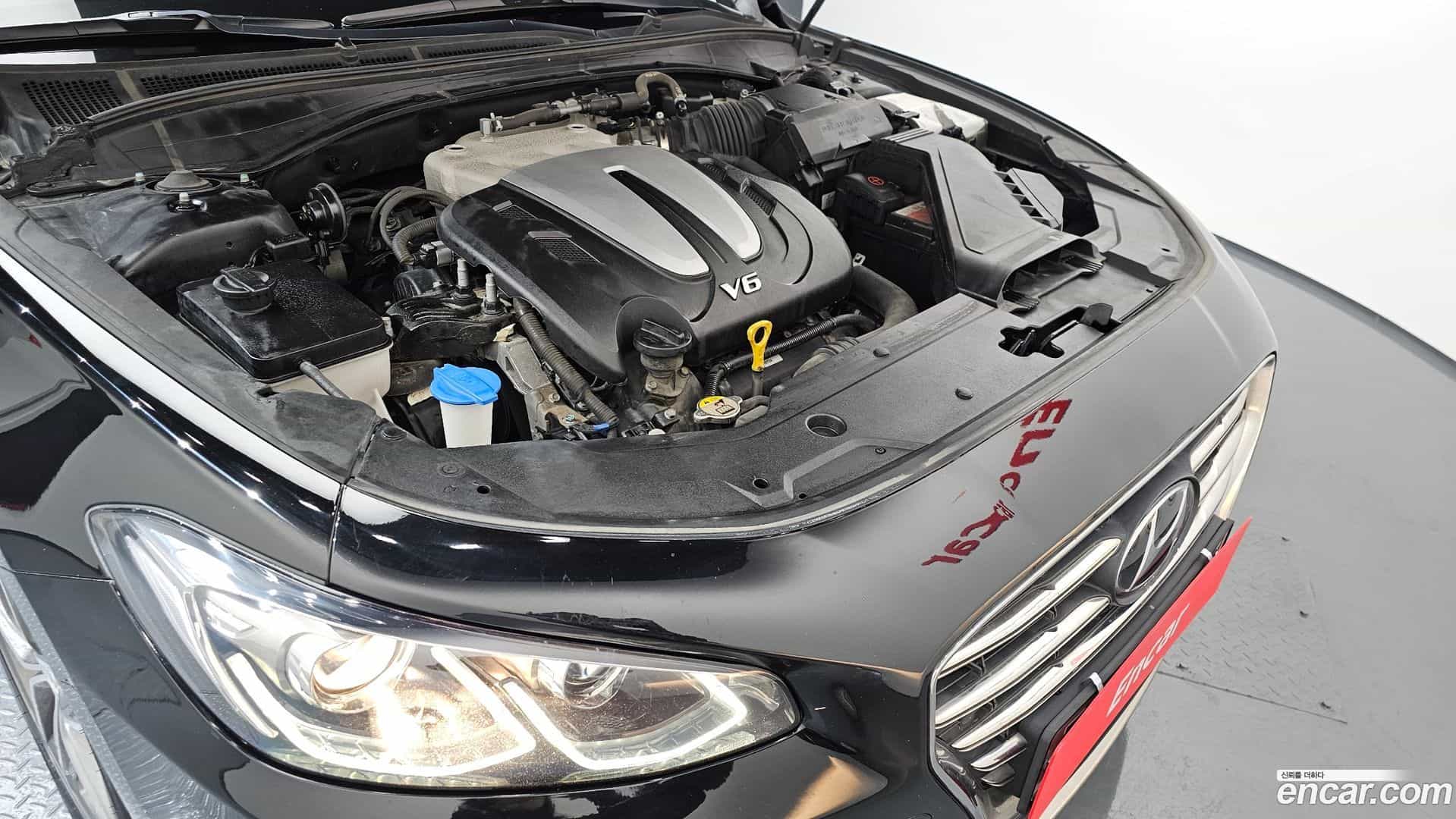 Grandeur Hyundai 2018.1-INNER-006