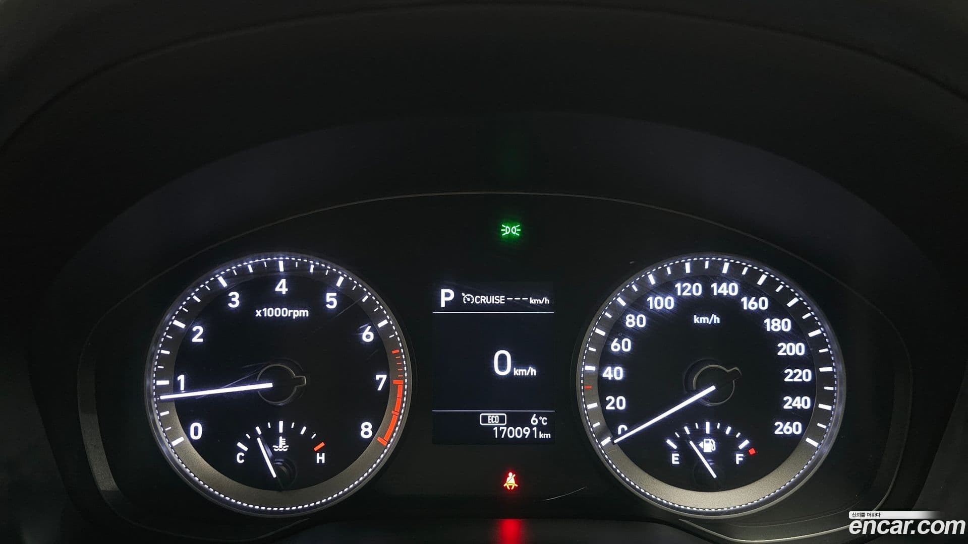 Main__Slider__Photo:Grandeur Hyundai 2018.1-7