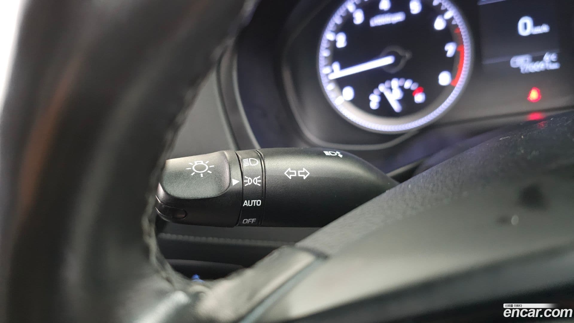 Main__Slider__Photo:Grandeur Hyundai 2018.1-16