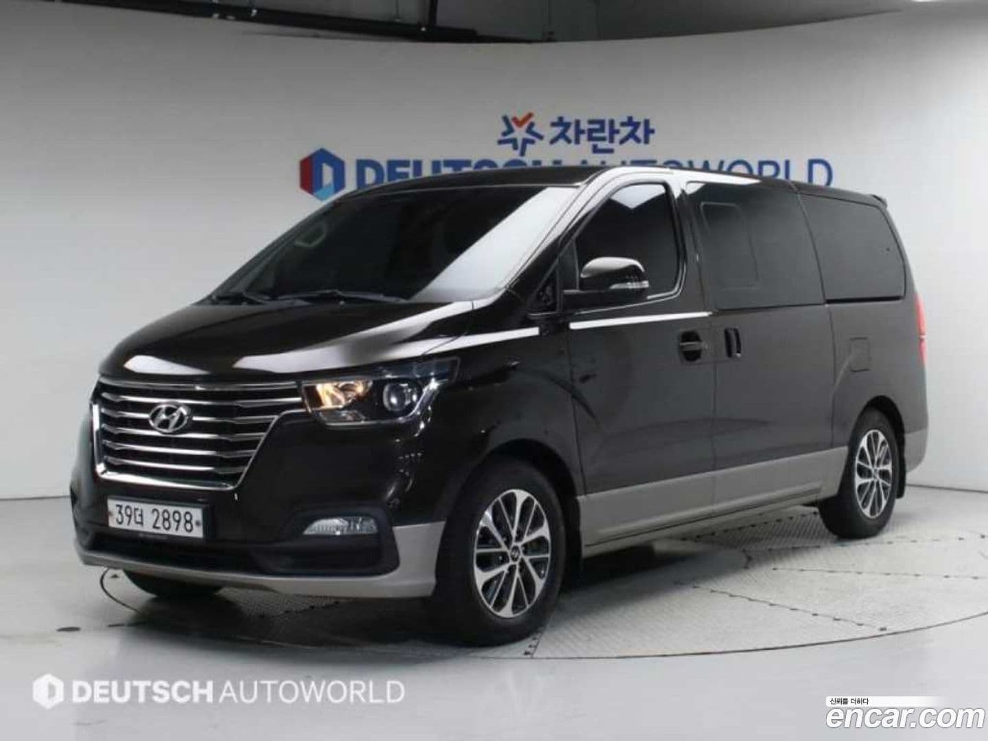 Main__Slider__Photo:Starex Hyundai 2018.10-0