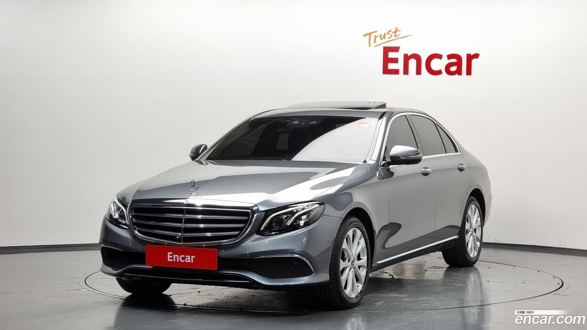 E-Class Mercedes-Benz 2018.10-OUTER-001