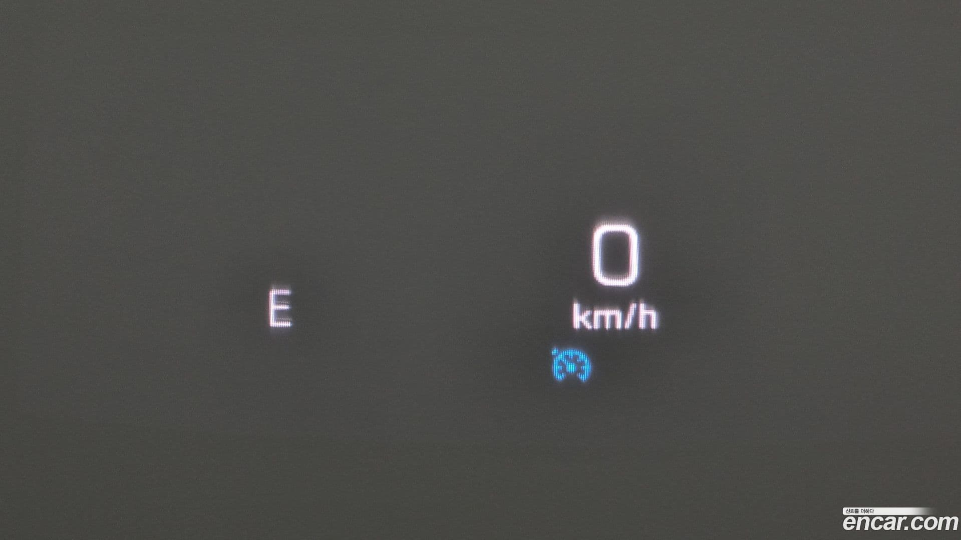 Main__Slider__Photo:E-Class Mercedes-Benz 2018.10-16