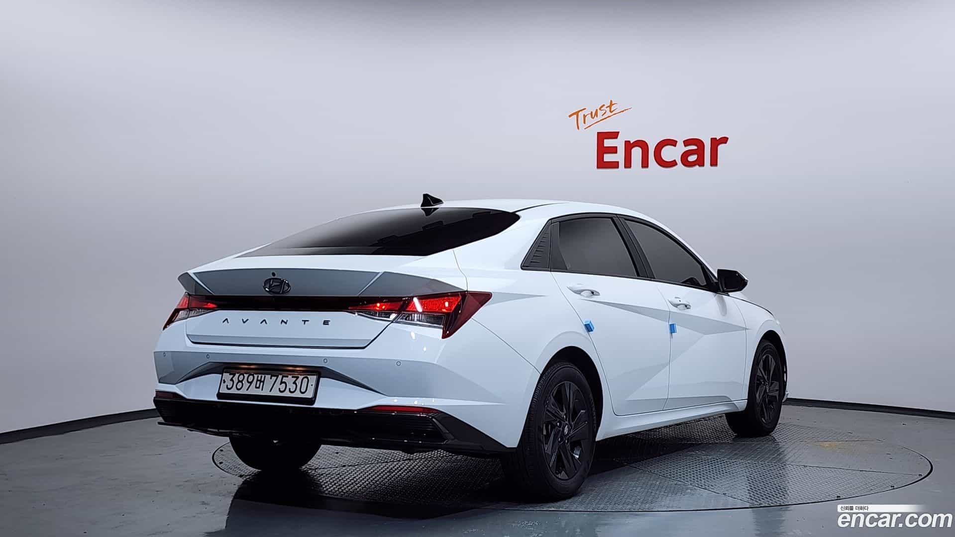 AVANTE Hyundai 2022.4-OUTER-002
