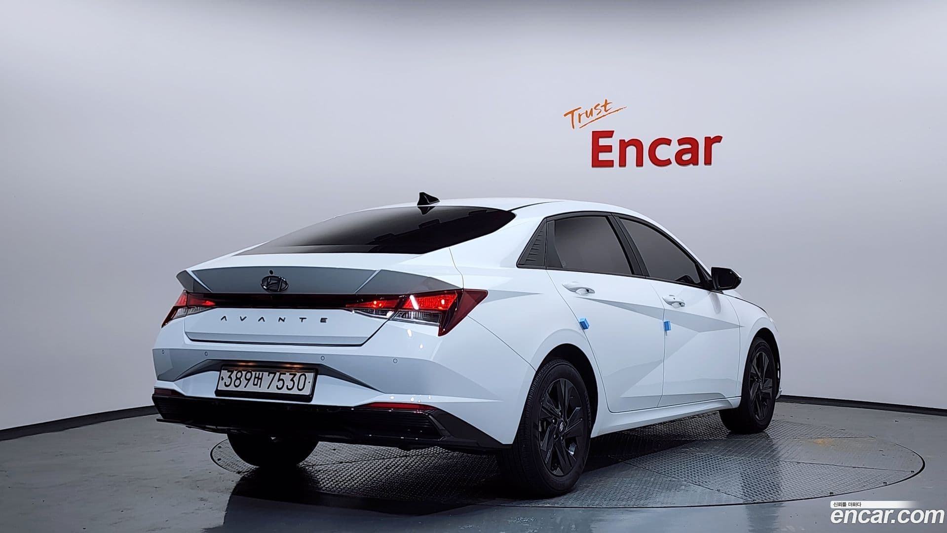 Main__Slider__Photo:AVANTE Hyundai 2022.4-1