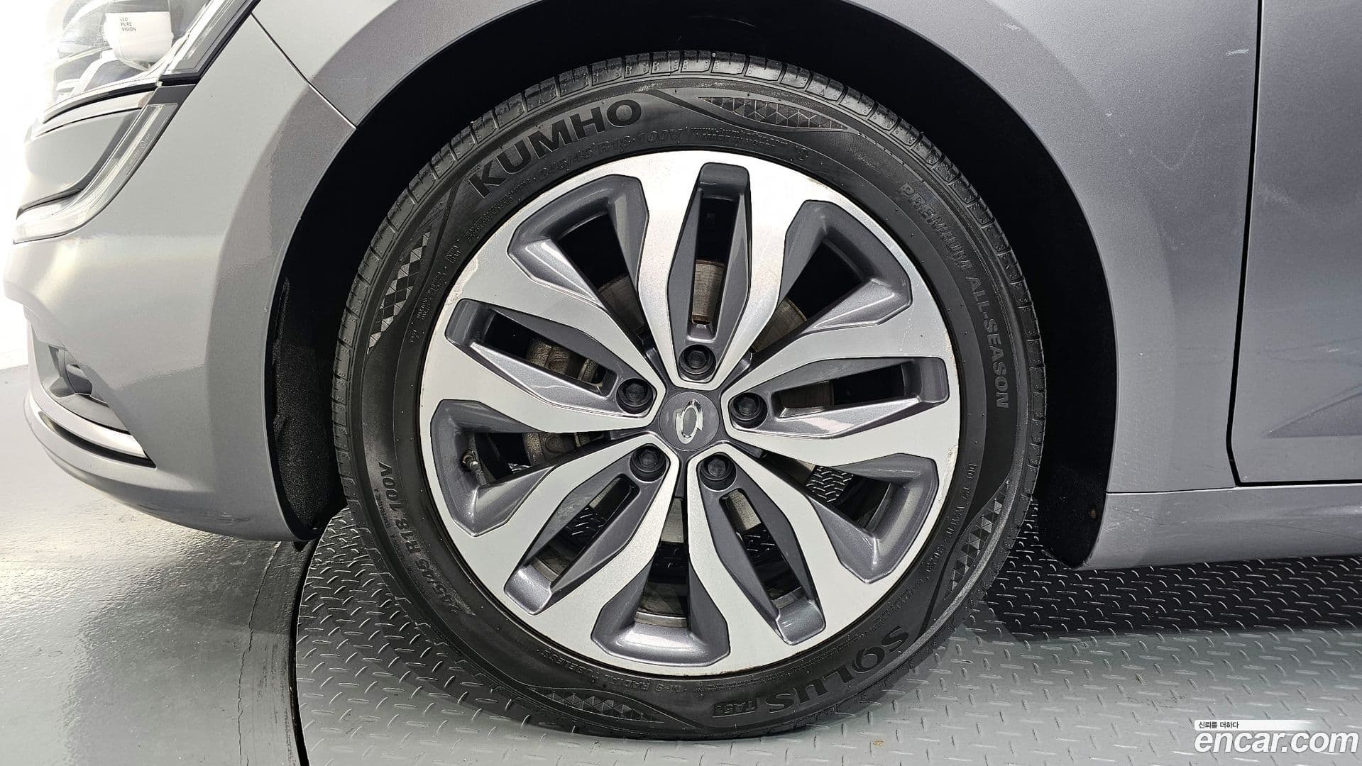 Main__Slider__Photo:SM6 Renault Korea 2017.11-4