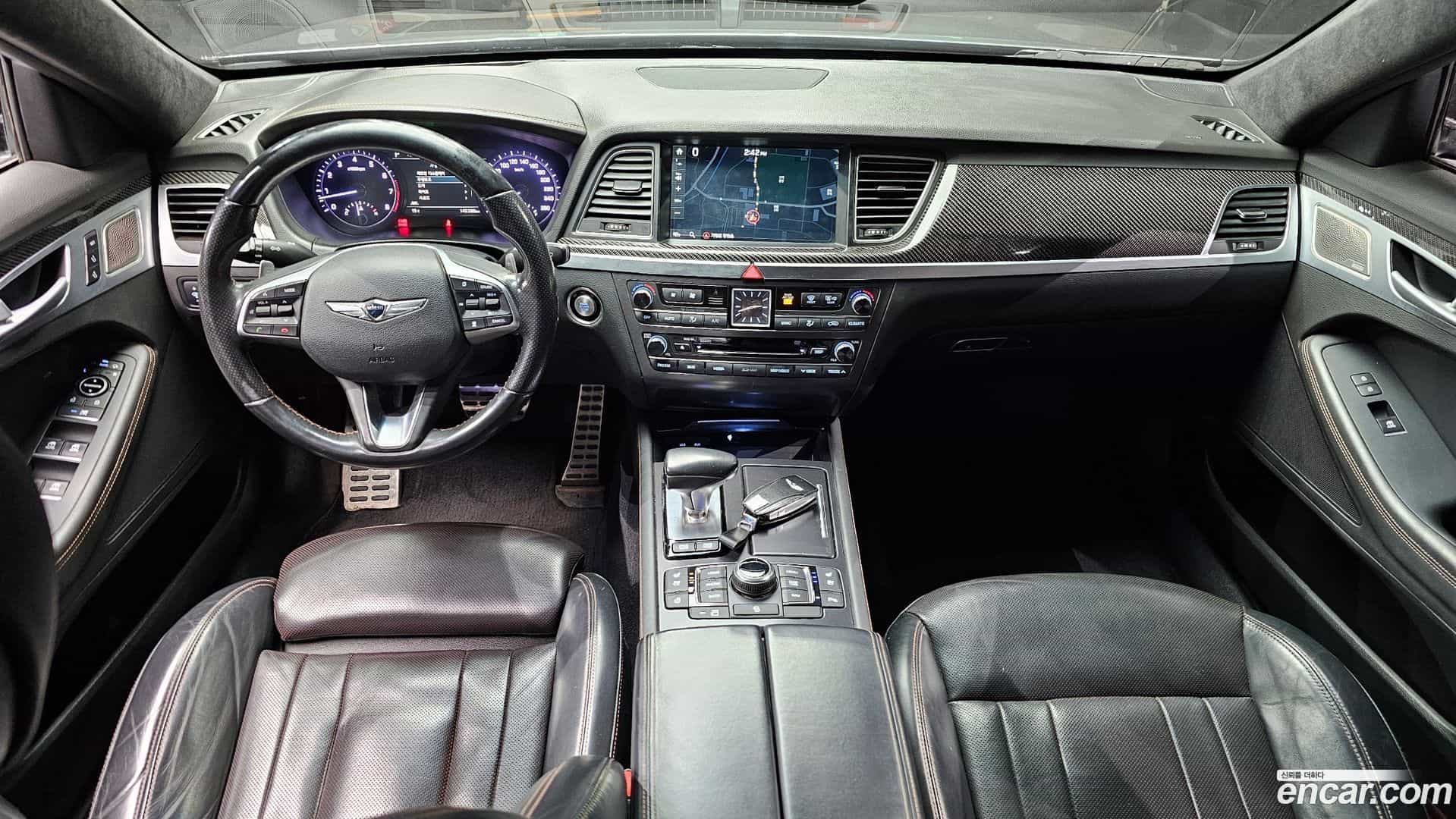 G80 Genesis 2017.0-INNER-007