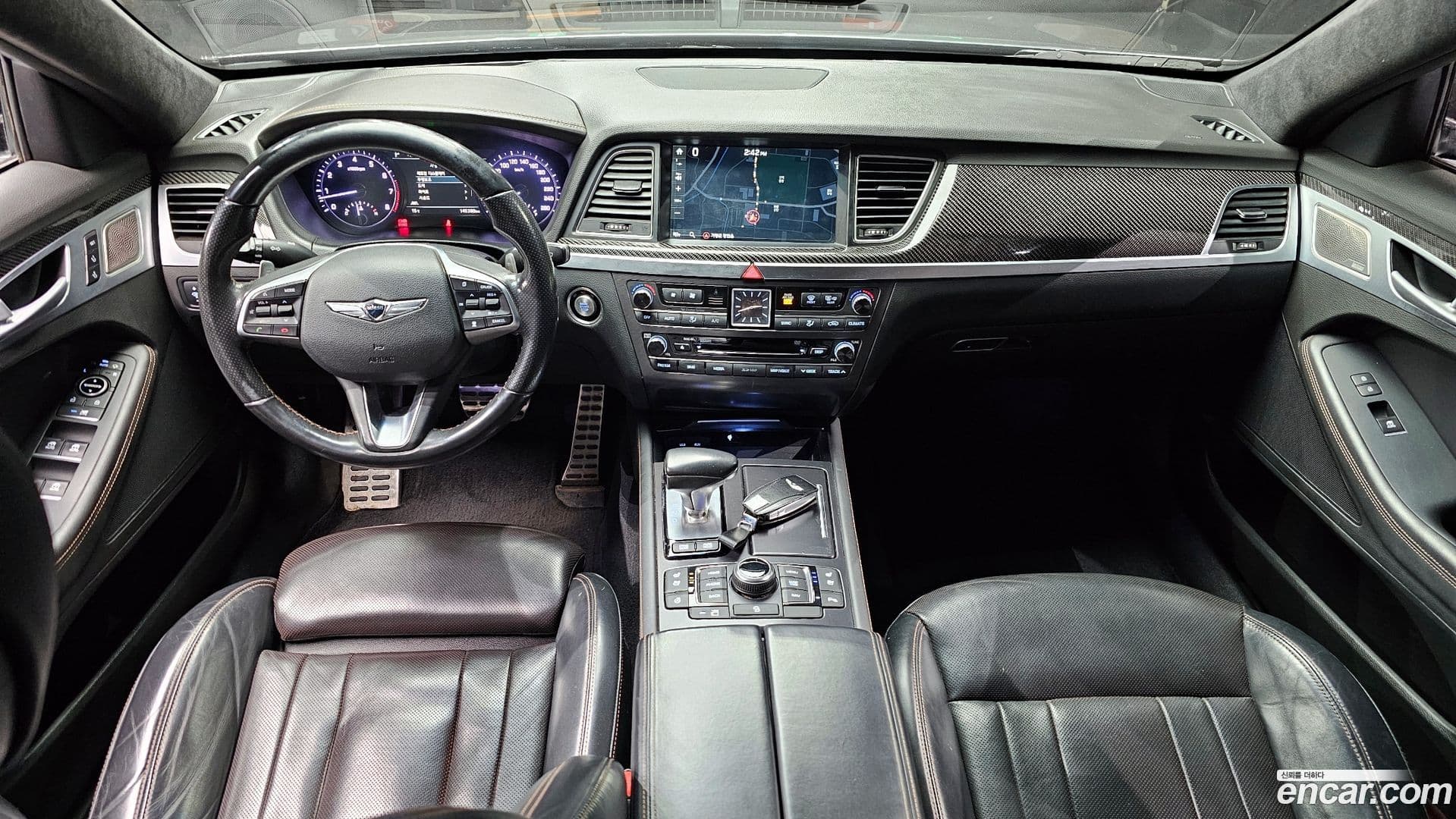 Main__Slider__Photo:G80 Genesis 2017.0-6