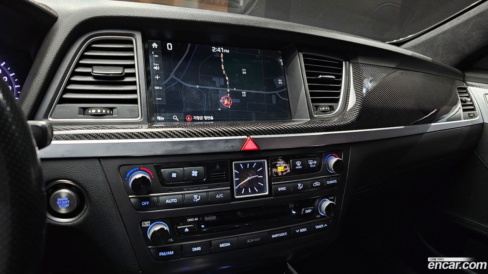 Main__Slider__Photo:G80 Genesis 2017.0-13