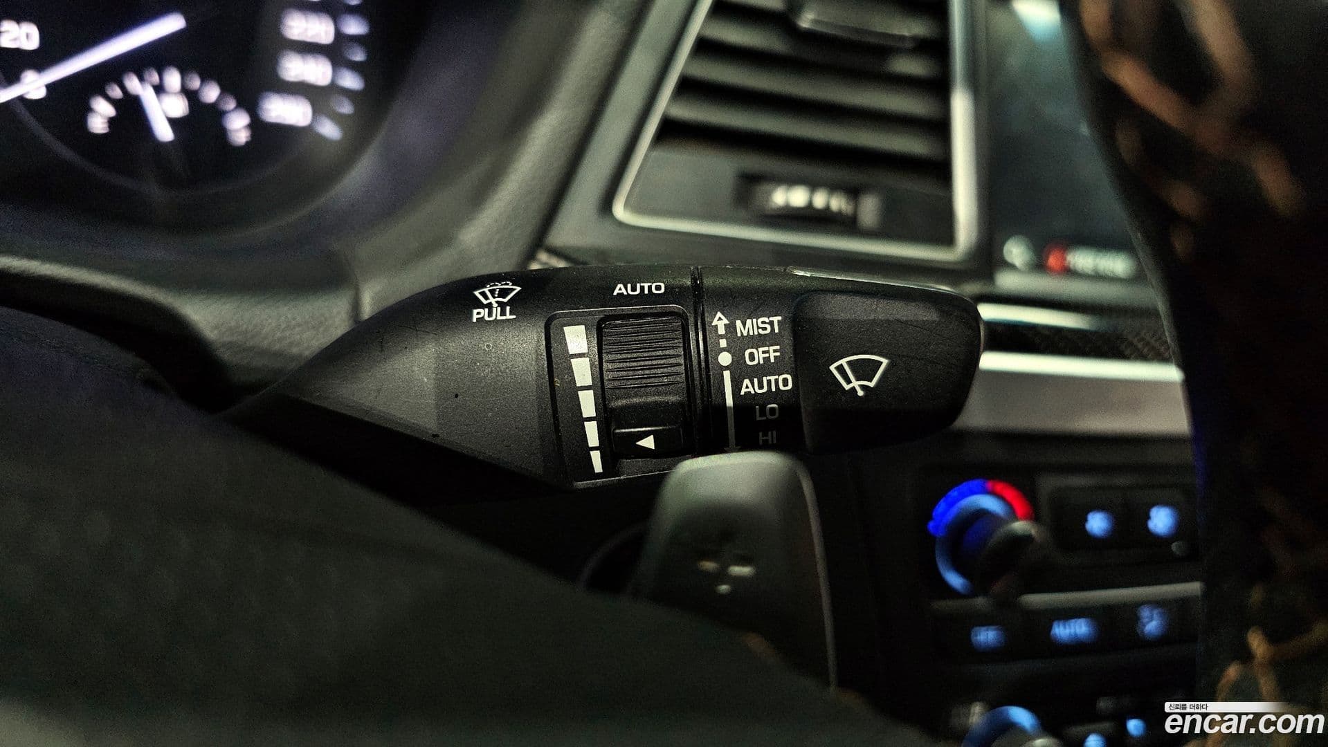 Main__Slider__Photo:G80 Genesis 2017.0-16