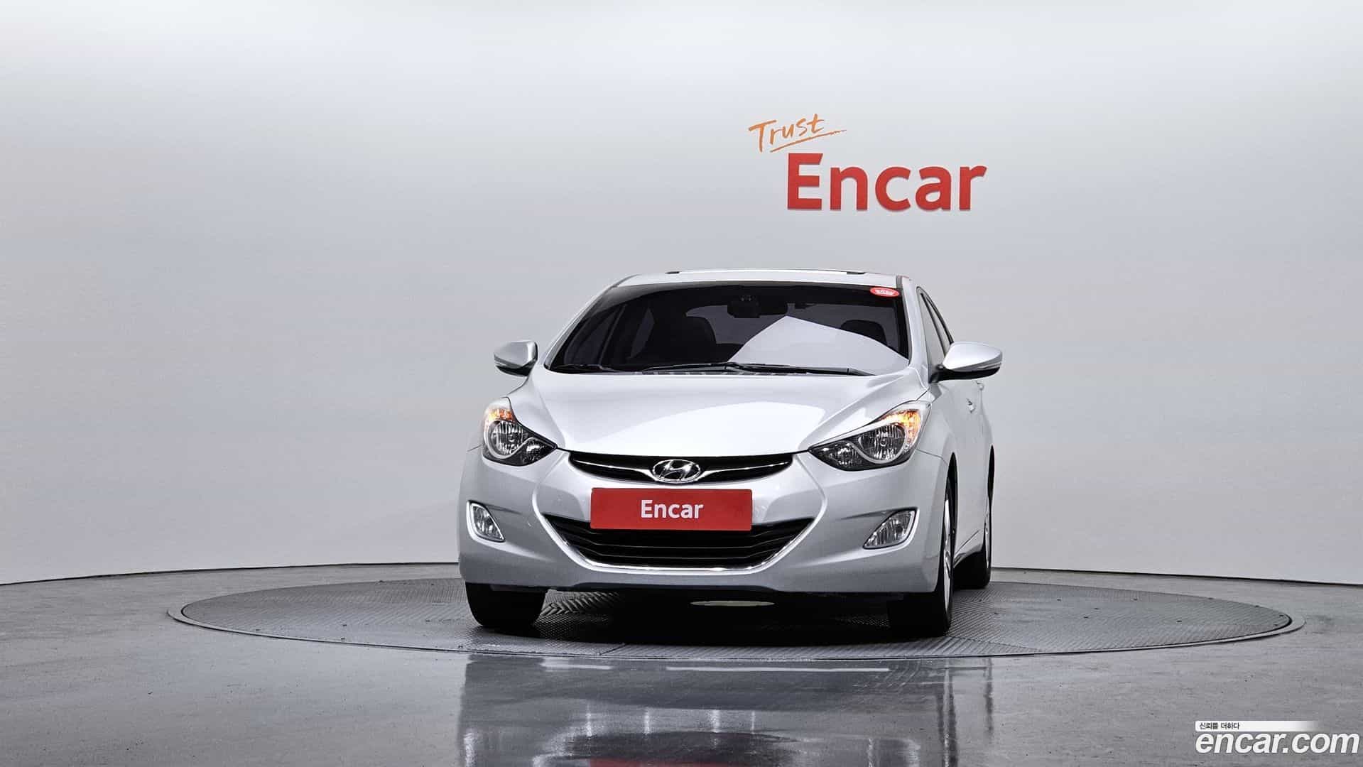 AVANTE Hyundai 2013.2-OUTER-003