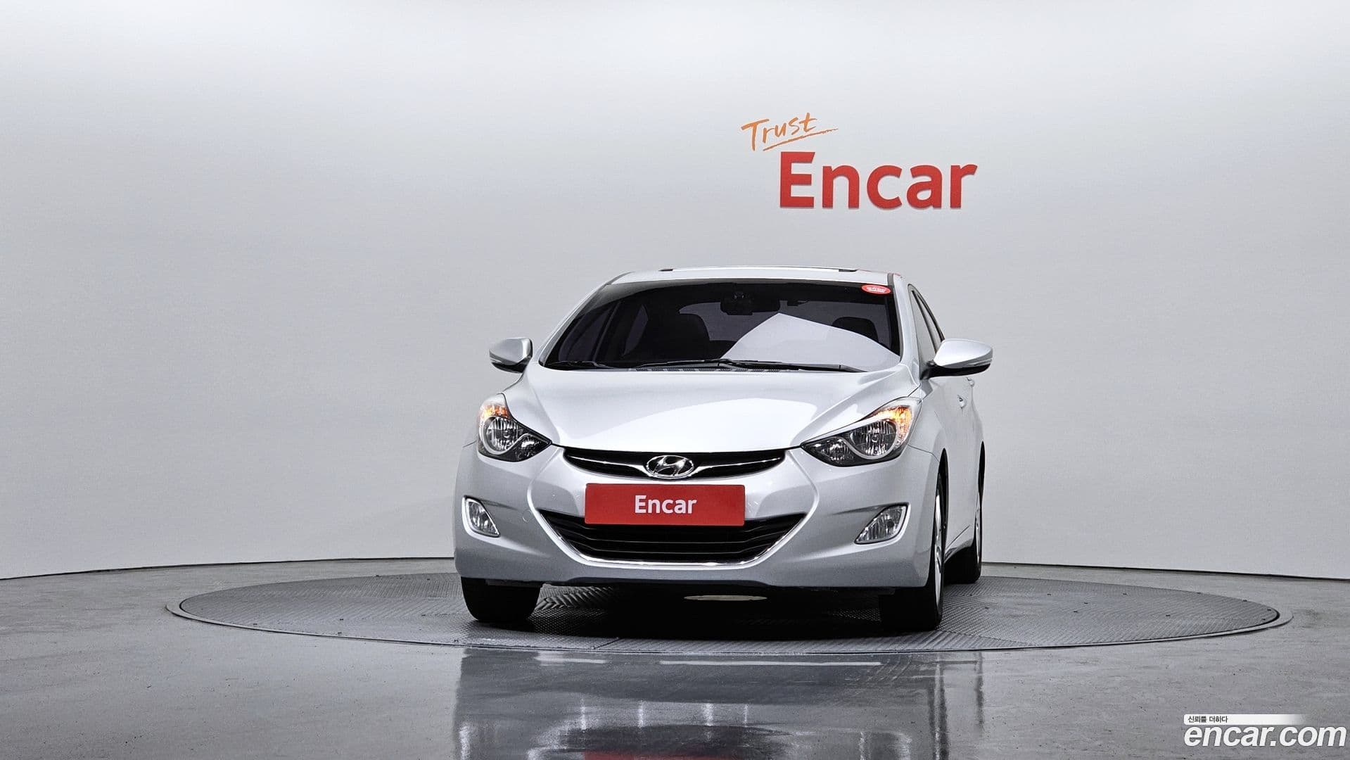 Main__Slider__Photo:AVANTE Hyundai 2013.2-2