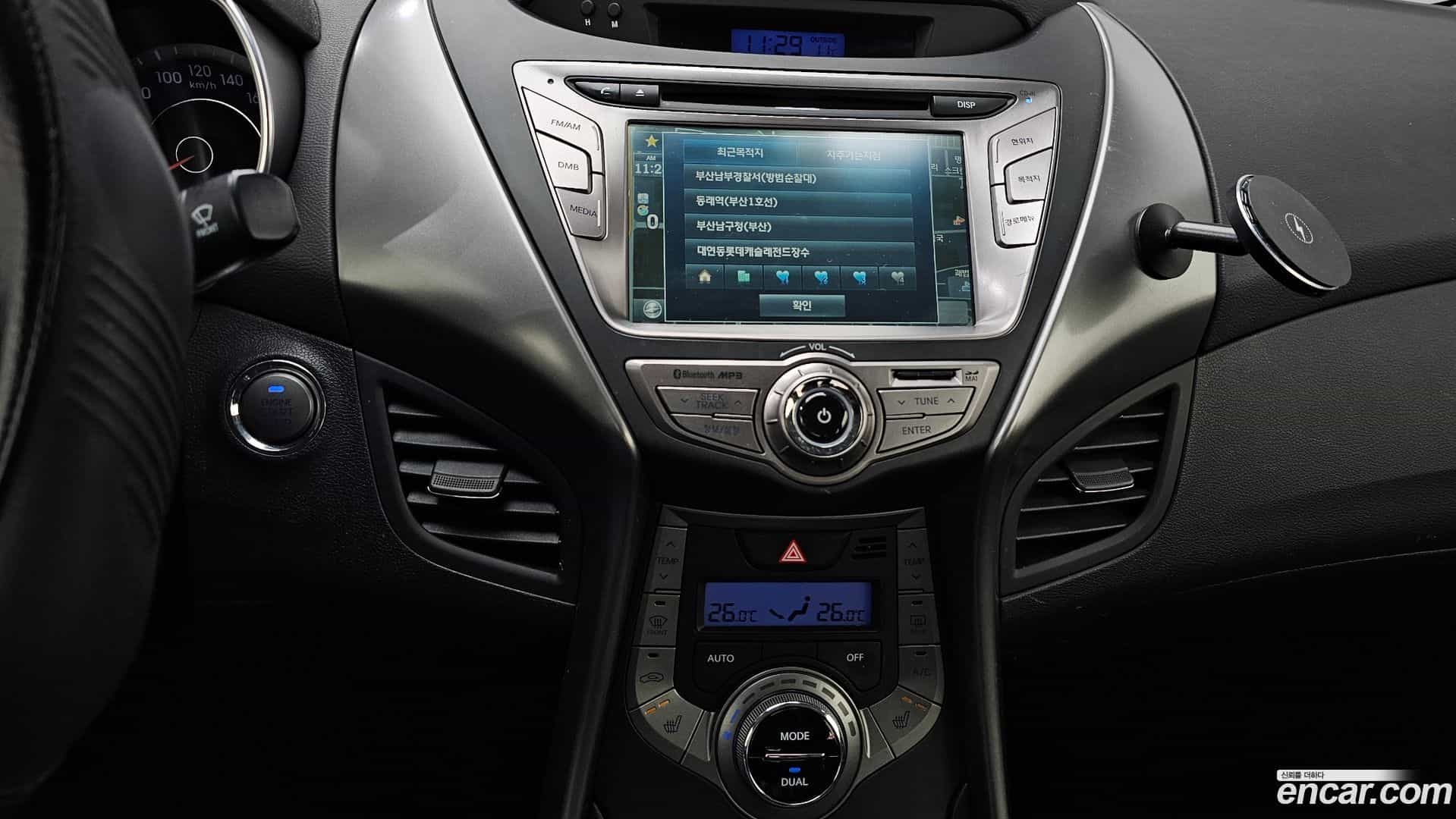 AVANTE Hyundai 2013.2-OPTION-019