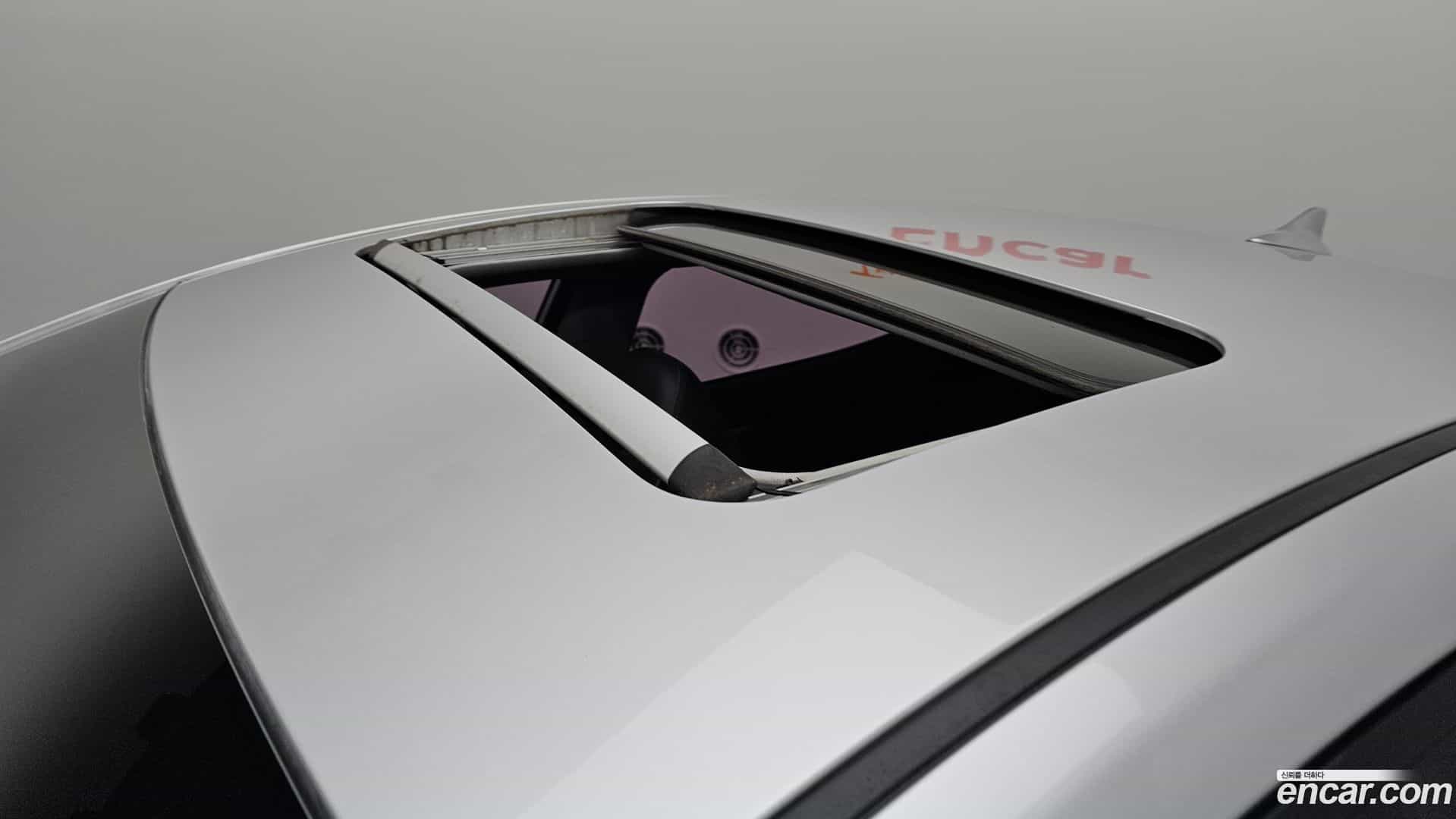 AVANTE Hyundai 2013.2-OPTION-023