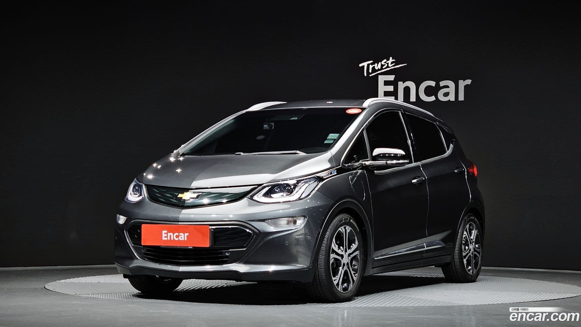 Main__Slider__Photo:Bolt EV Chevrolet 2019.10-0