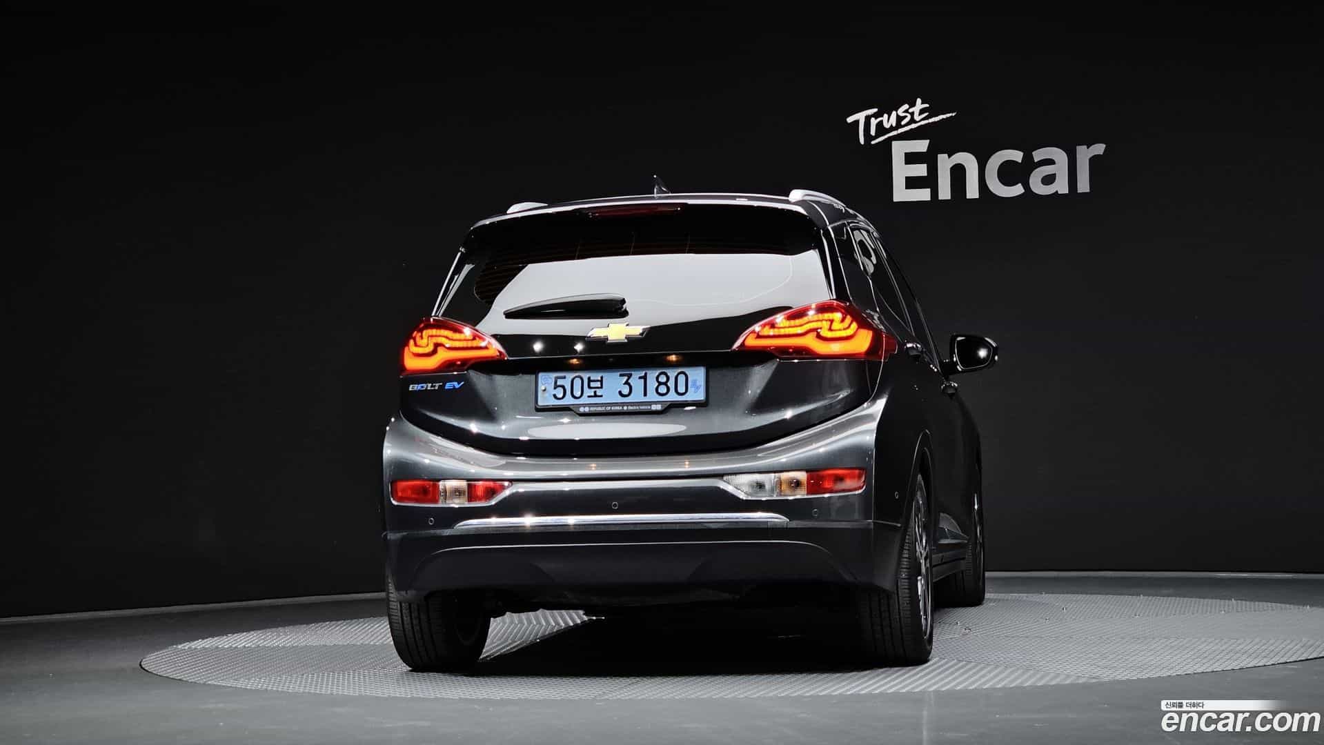 Bolt EV Chevrolet 2019.10-OUTER-004