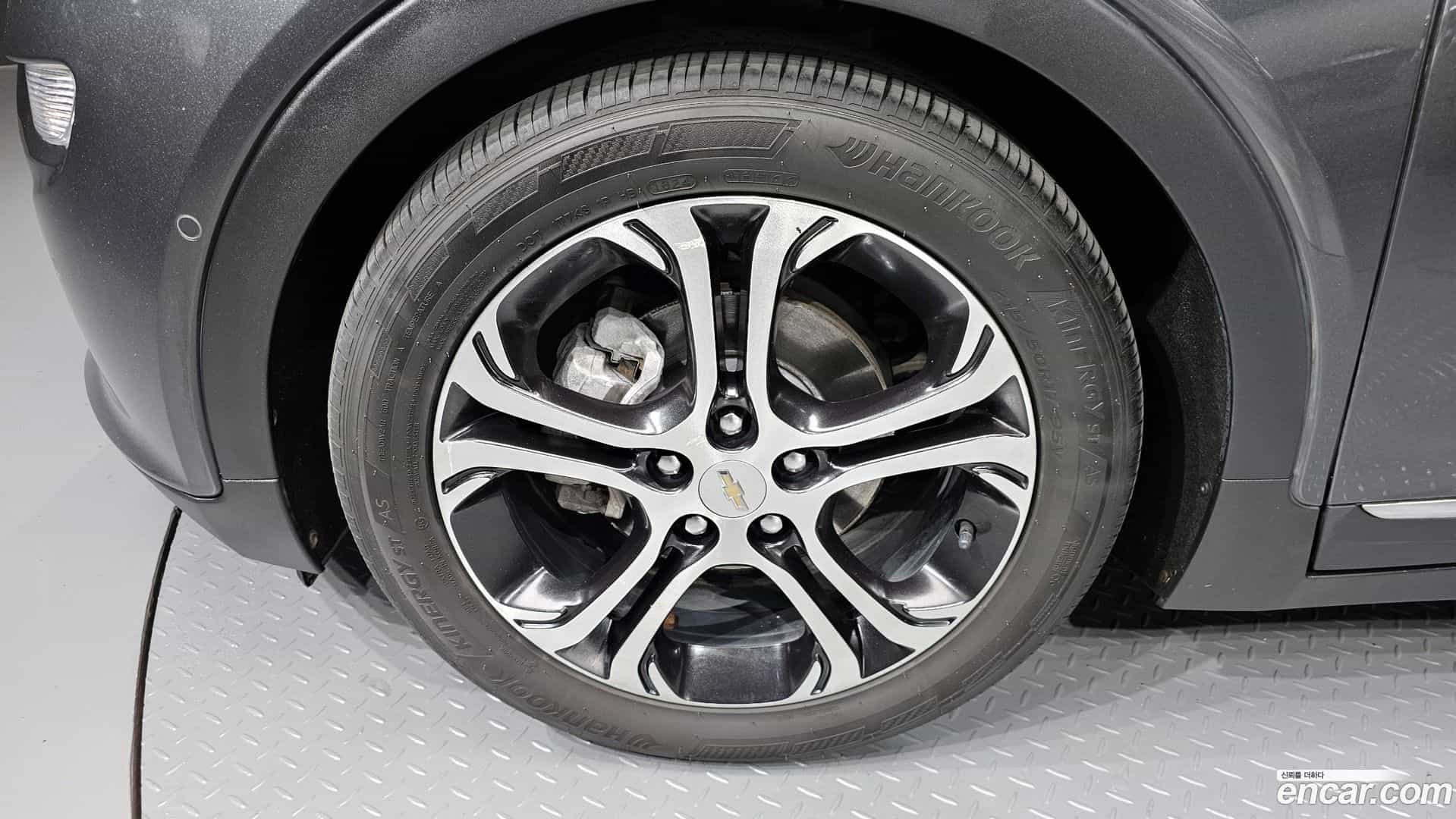 Bolt EV Chevrolet 2019.10-OUTER-005