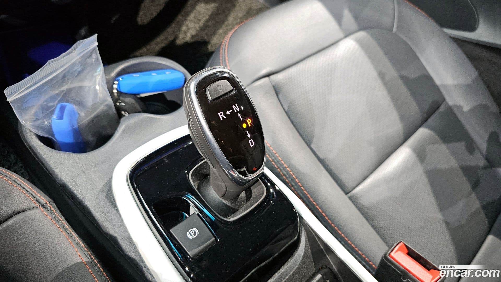 Main__Slider__Photo:Bolt EV Chevrolet 2019.10-8