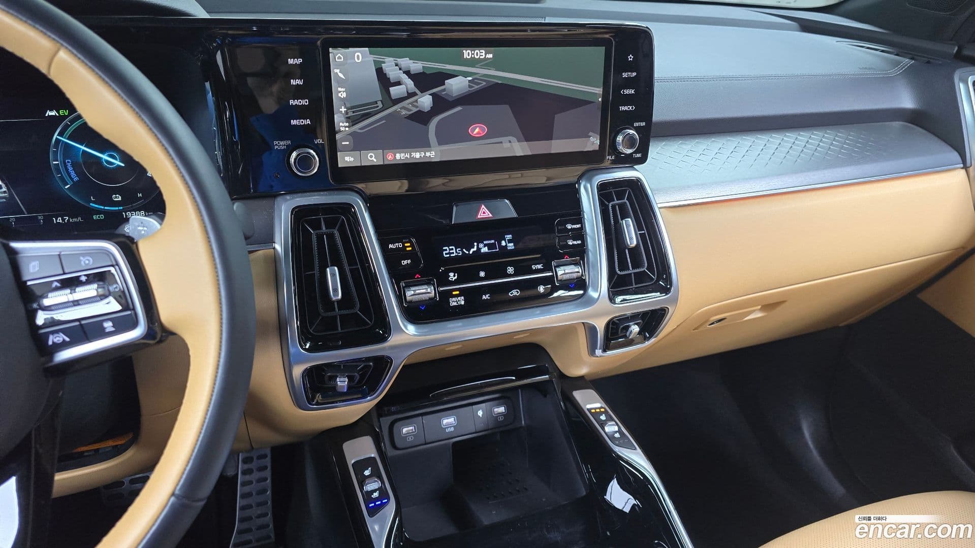 Main__Slider__Photo:Sorento Kia 2022.10-13