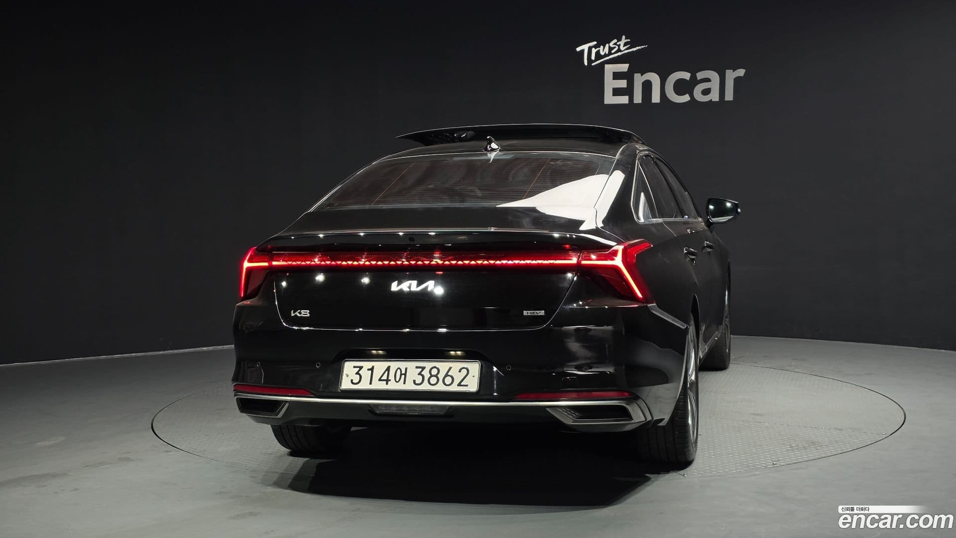 Main__Slider__Photo:K8 Kia 2021.10-3