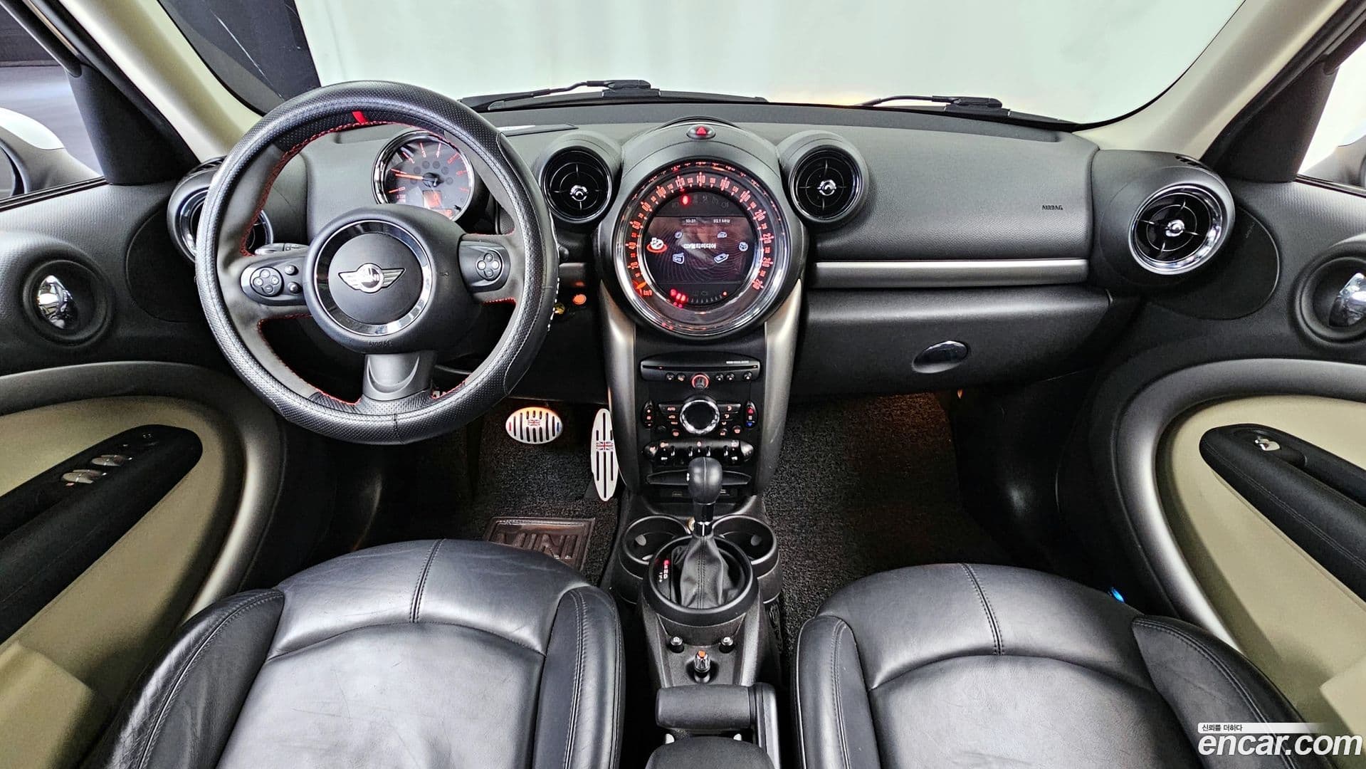 Main__Slider__Photo:Countryman Mini 2016.8-6