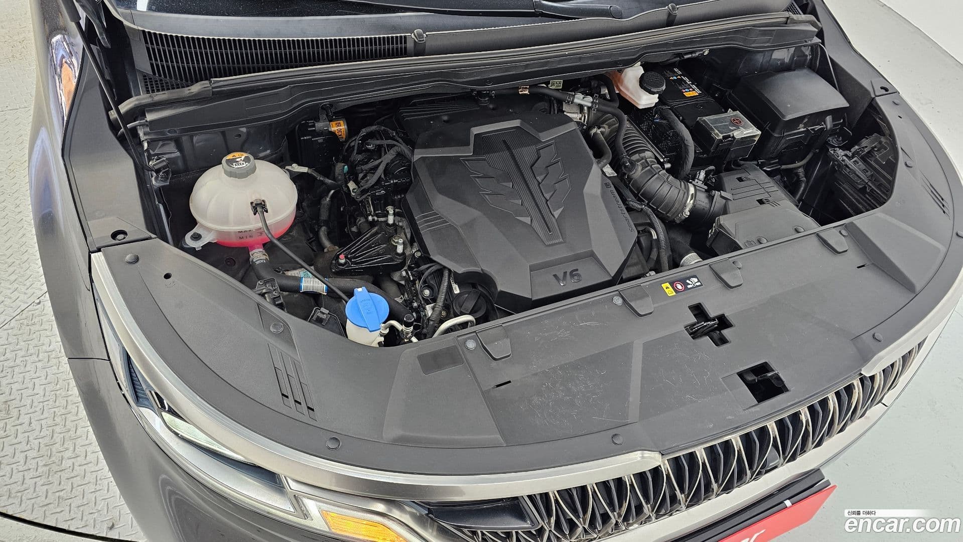 Main__Slider__Photo:Canival Kia 2022.10-5