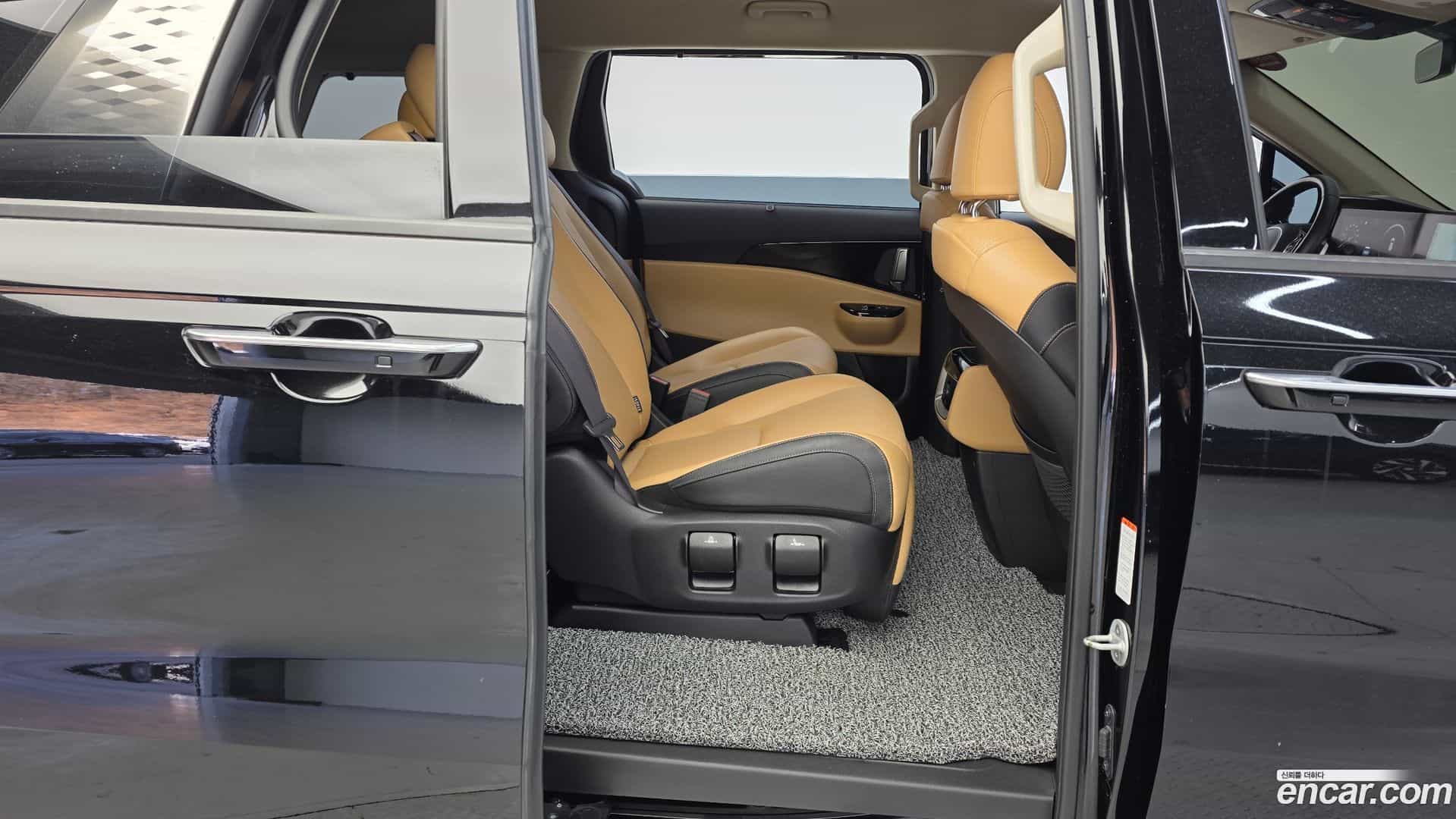 Canival Kia 2022.10-OPTION-016