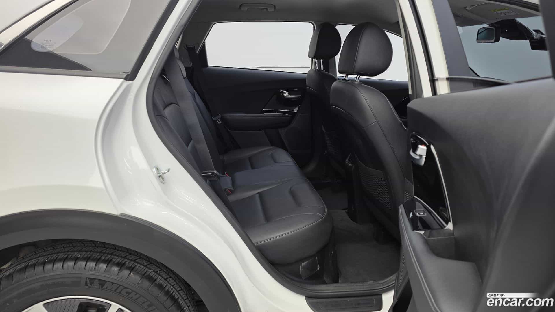 Niro Kia 2021.10-OPTION-016