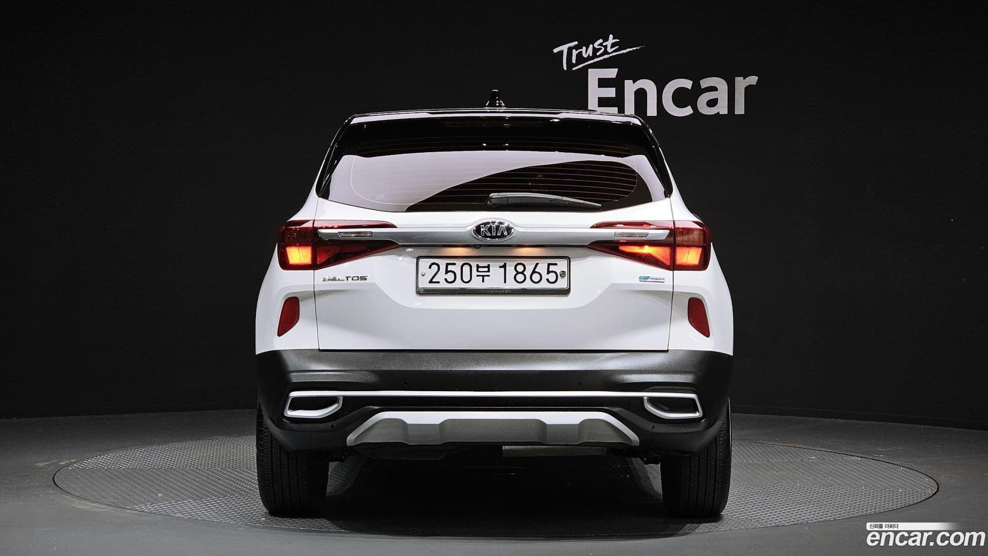 Main__Slider__Photo:Seltos Kia 2020.3-3