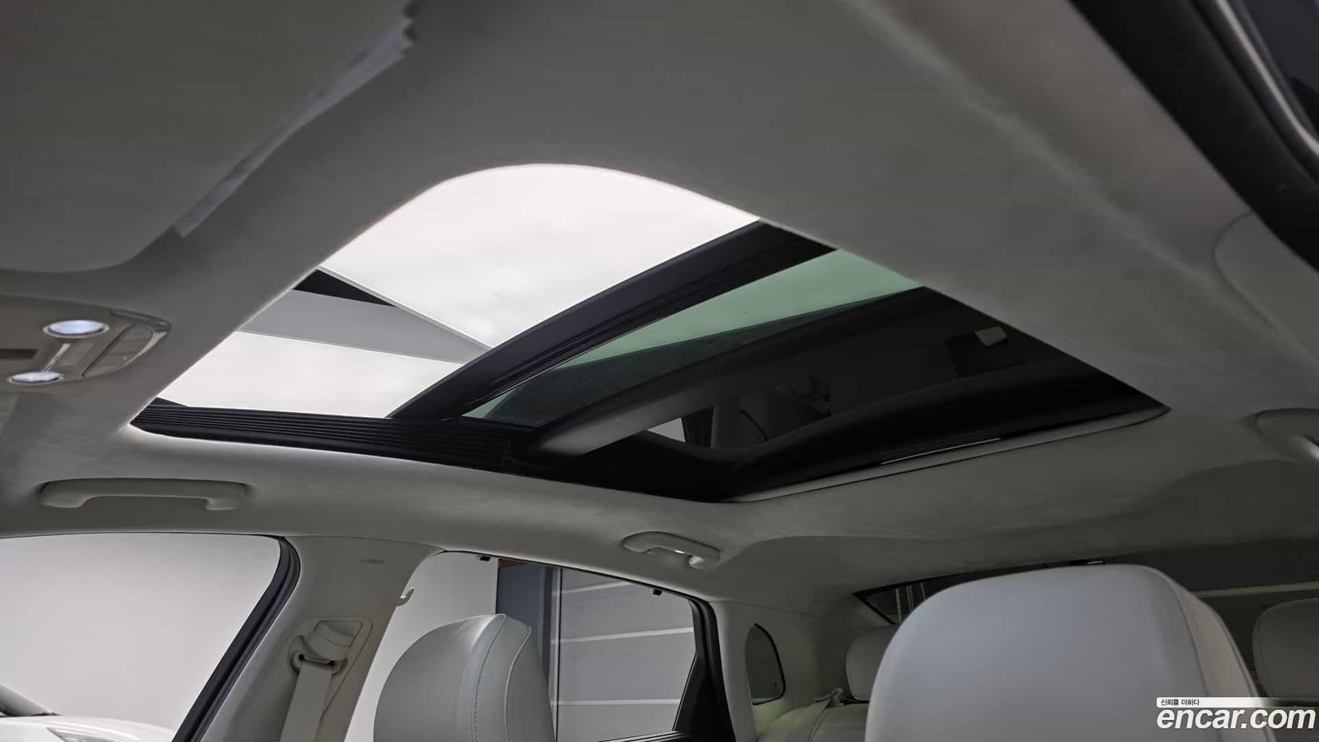 Grandeur Hyundai 2022.10-OPTION-023