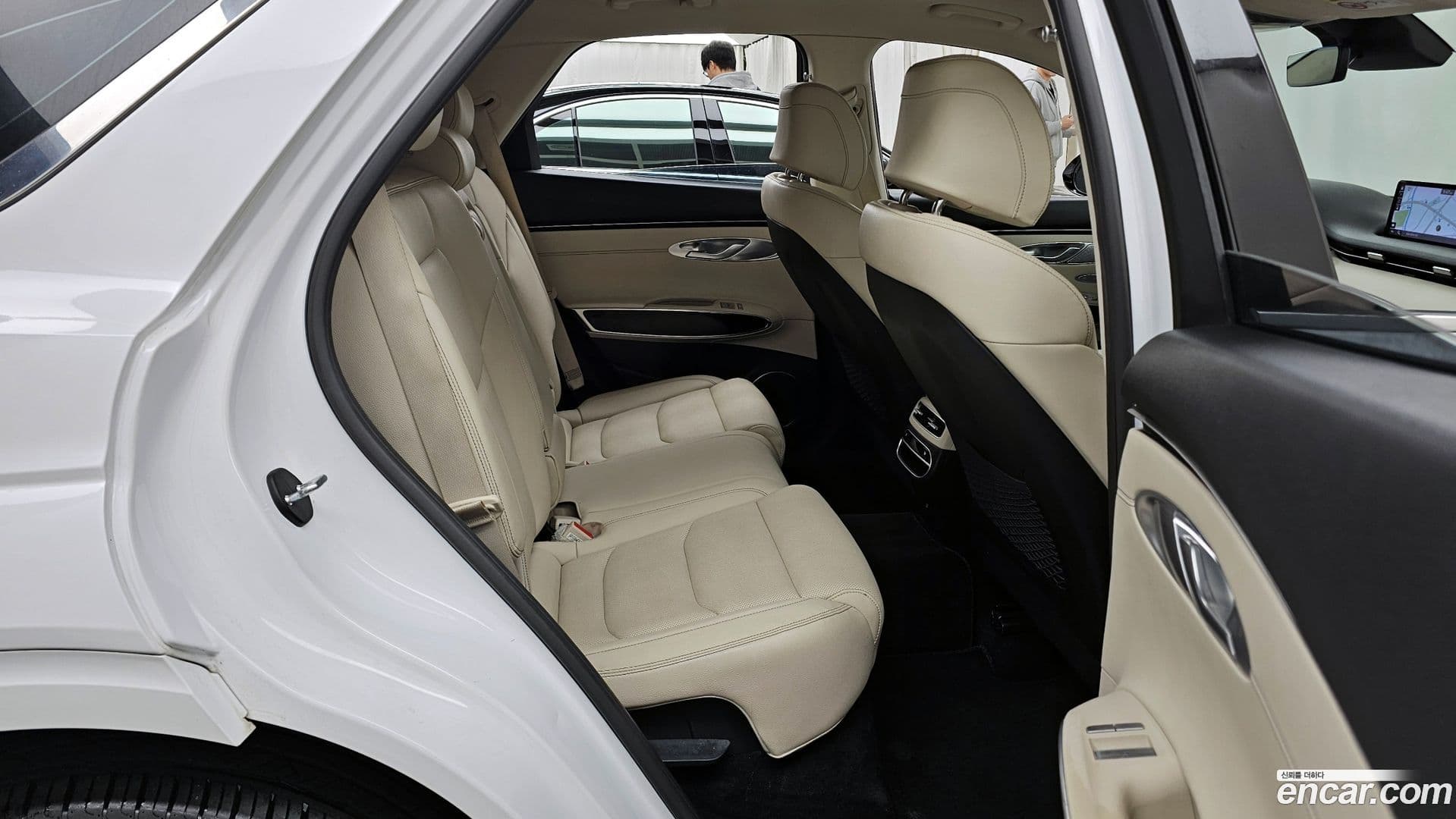 Main__Slider__Photo:GV70 Genesis 2021.1-11