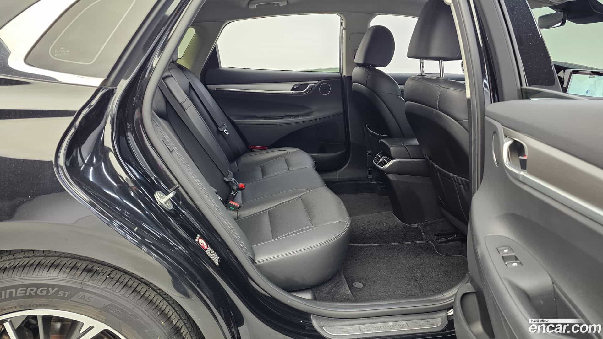 Grandeur Hyundai 2020.9-OPTION-016