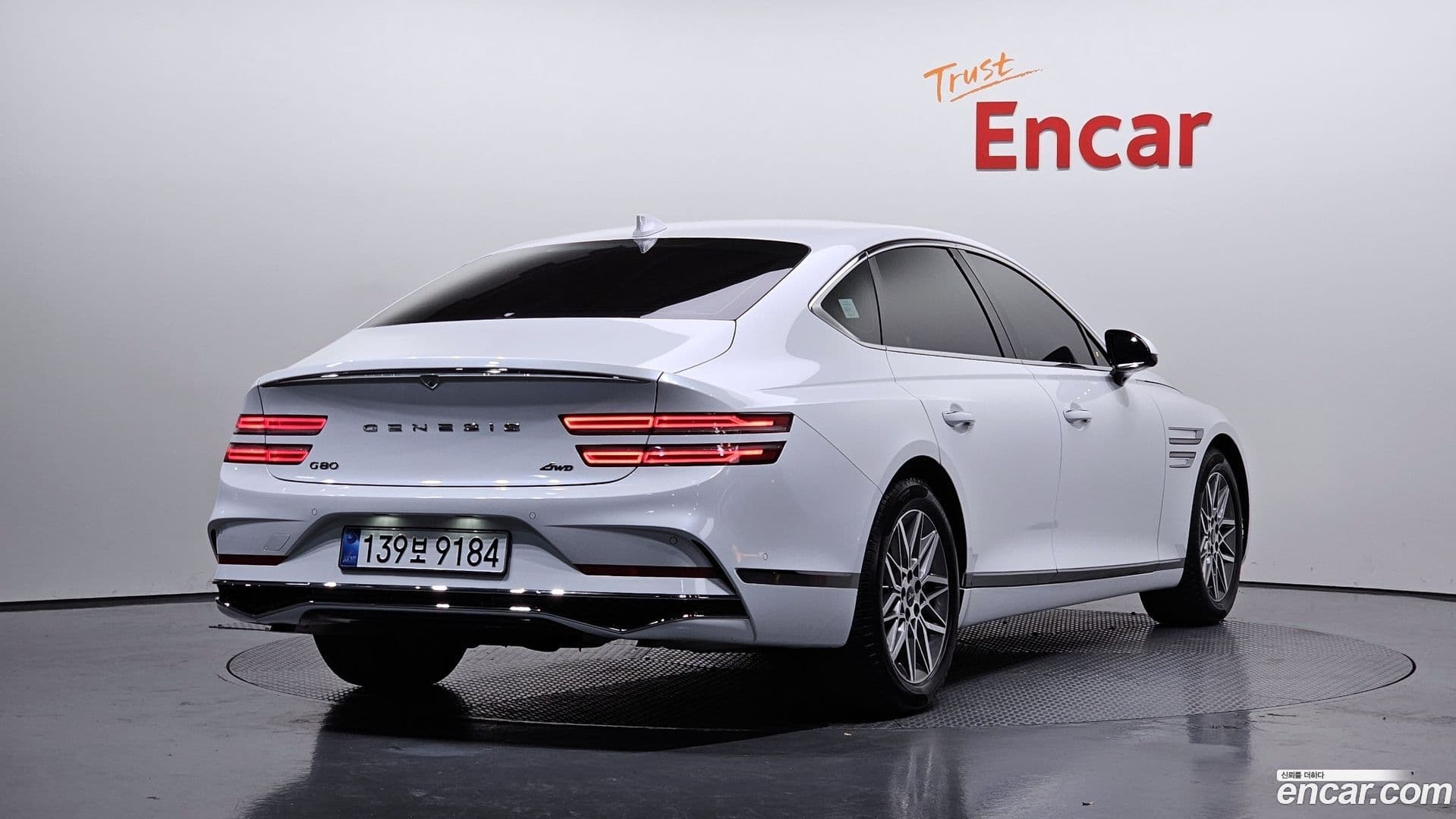 Main__Slider__Photo:G80 Genesis 2025.5-1