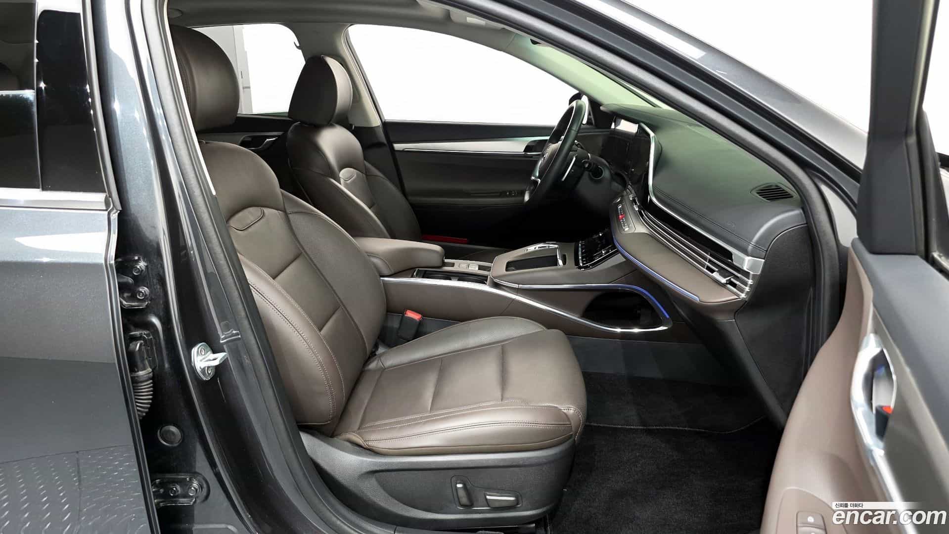 Grandeur Hyundai 2020.2-OPTION-015