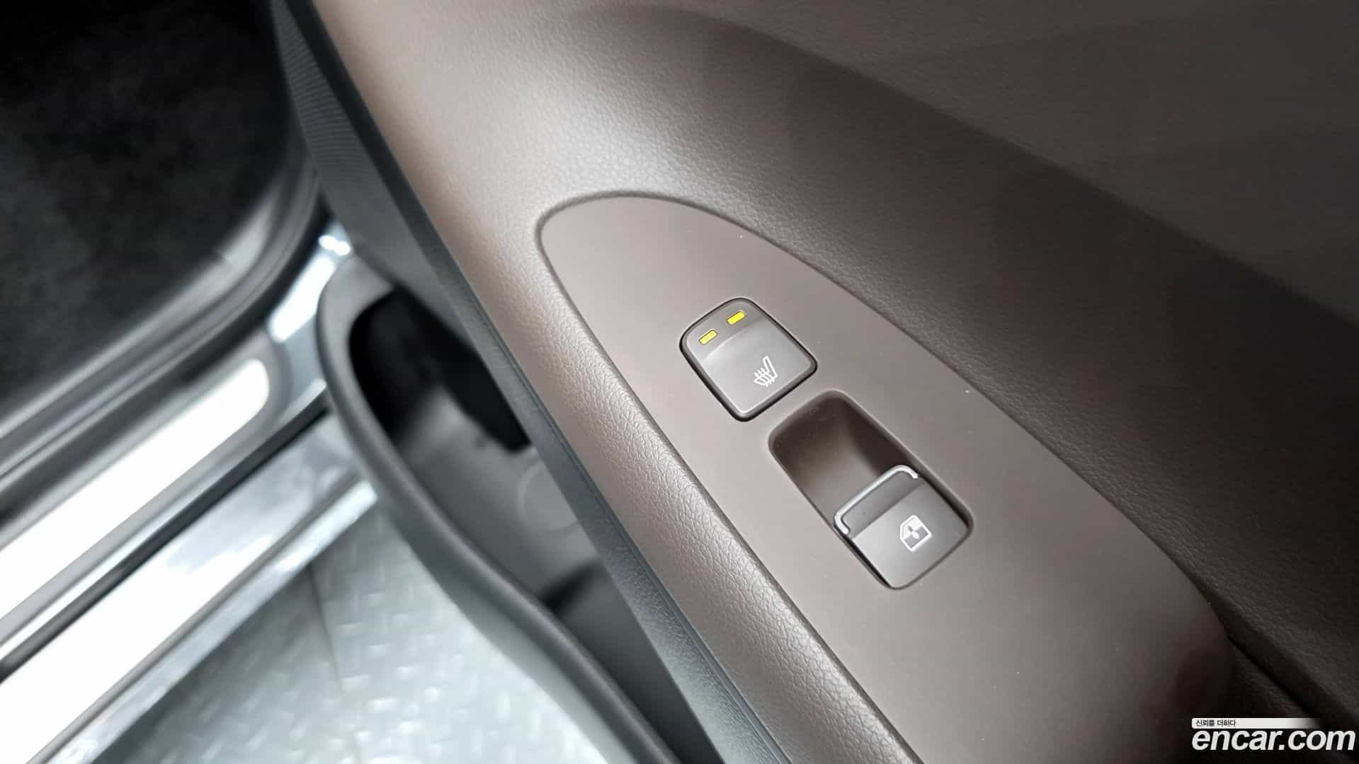 Grandeur Hyundai 2020.2-OPTION-023