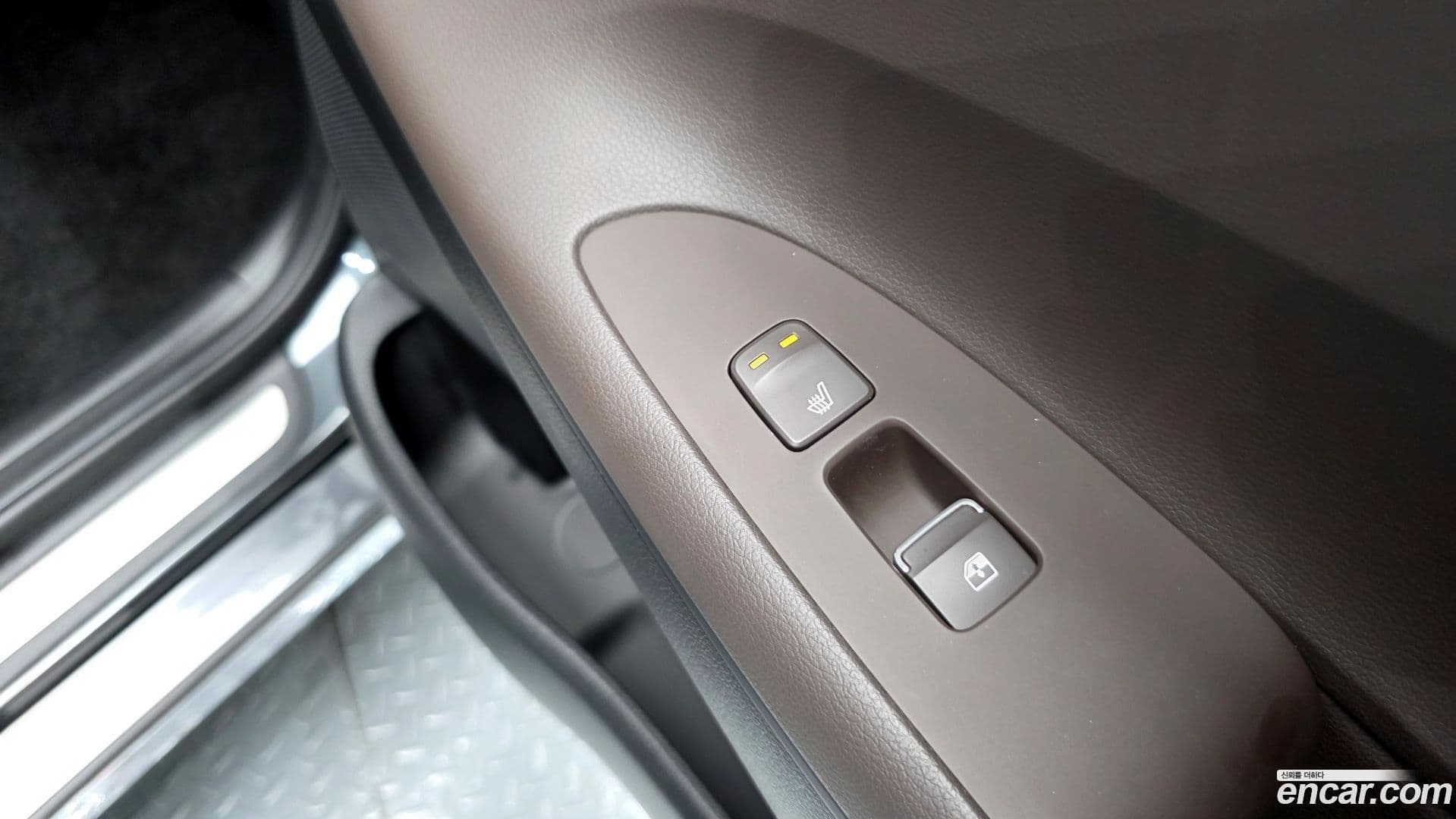 Main__Slider__Photo:Grandeur Hyundai 2020.2-18